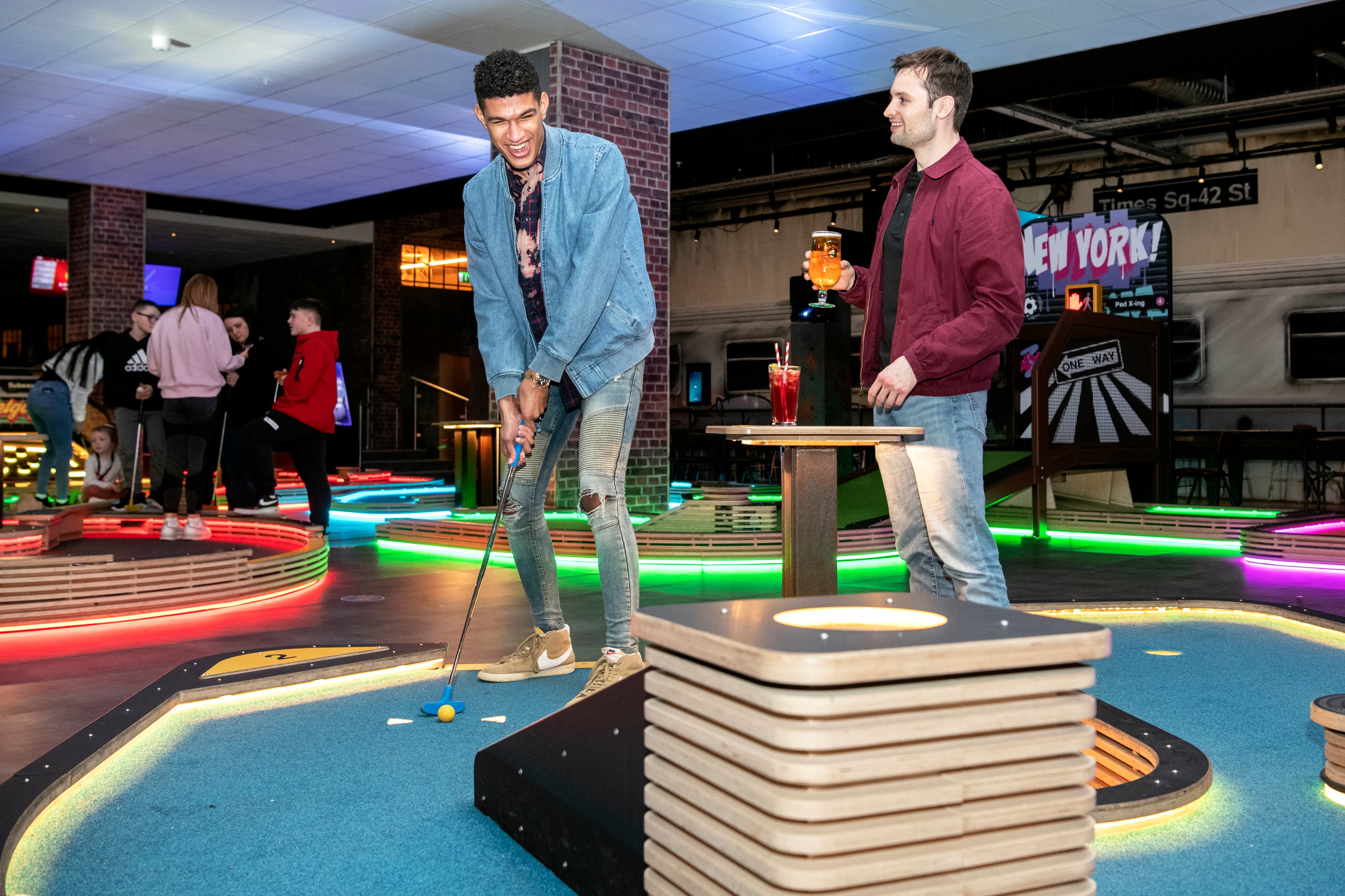 Urban Street Golf, Gravity Wandsworth photo #3