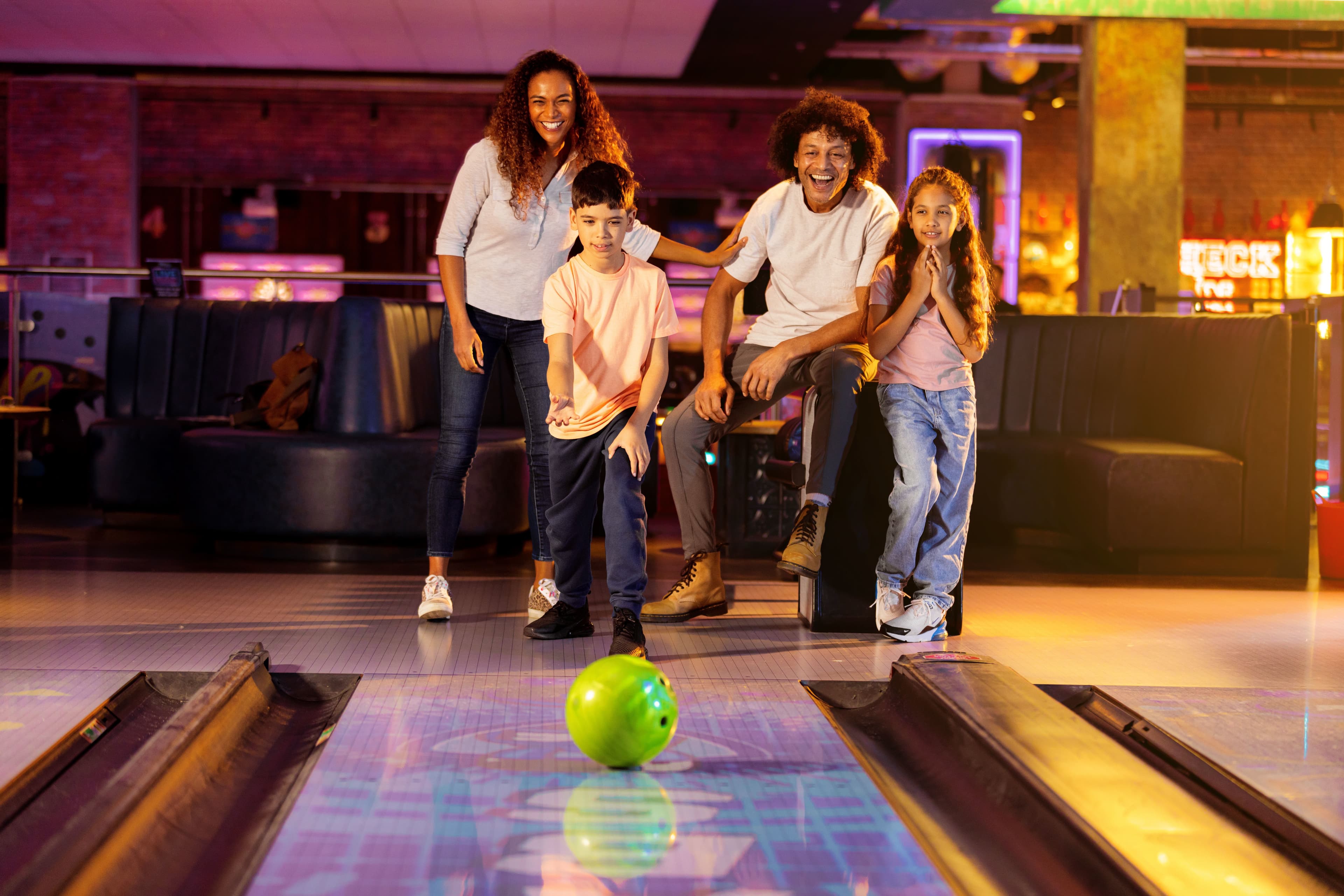 AR Bowling, Gravity Wandsworth photo #4