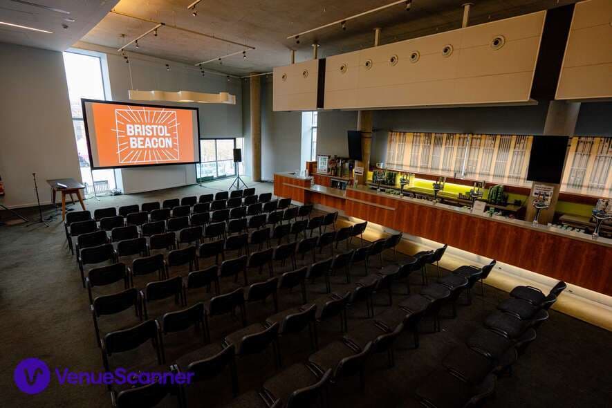 Bristol Beacon, Stalls Bar photo #3