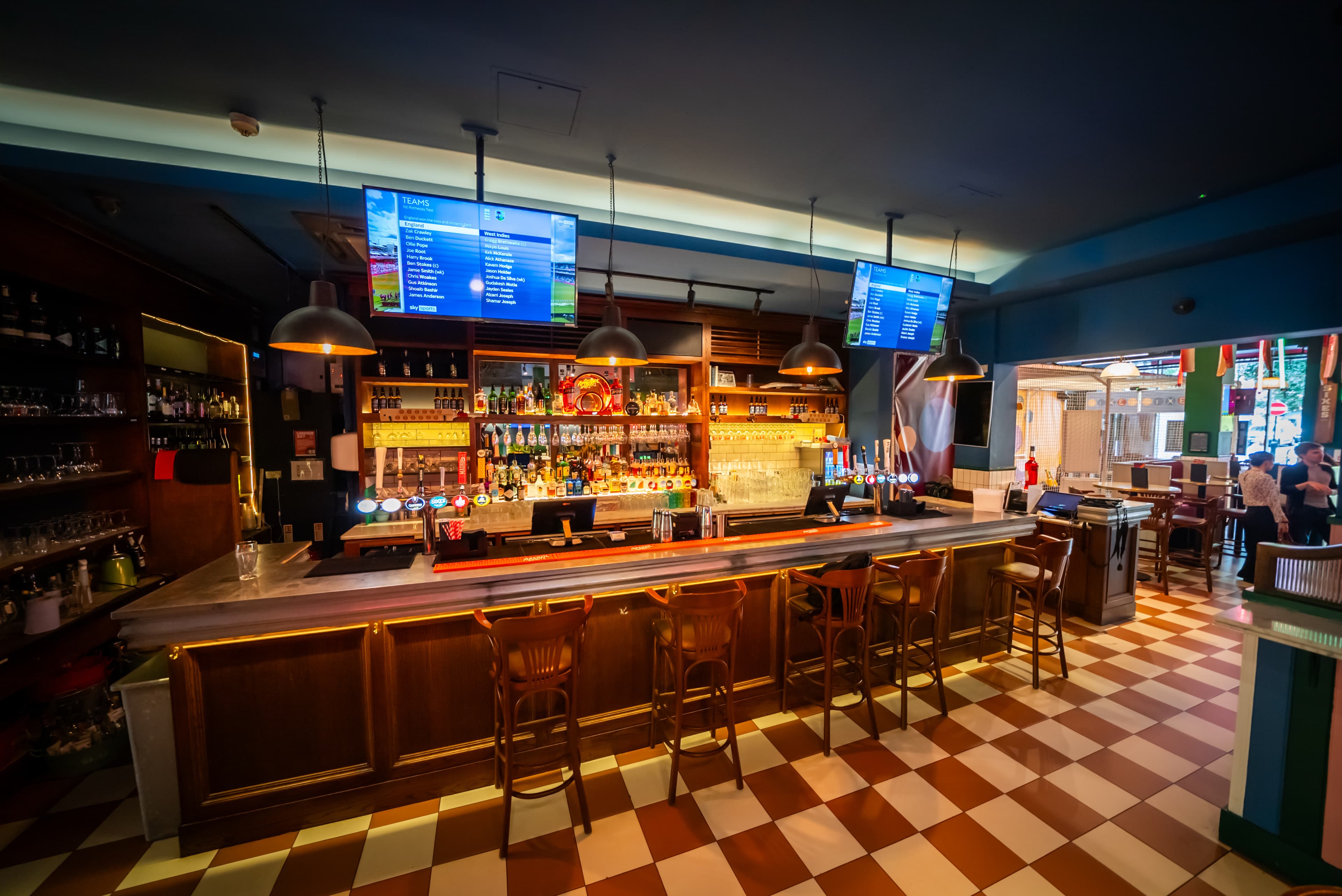 Exclusive Hire, Sixes Fitzrovia photo #1