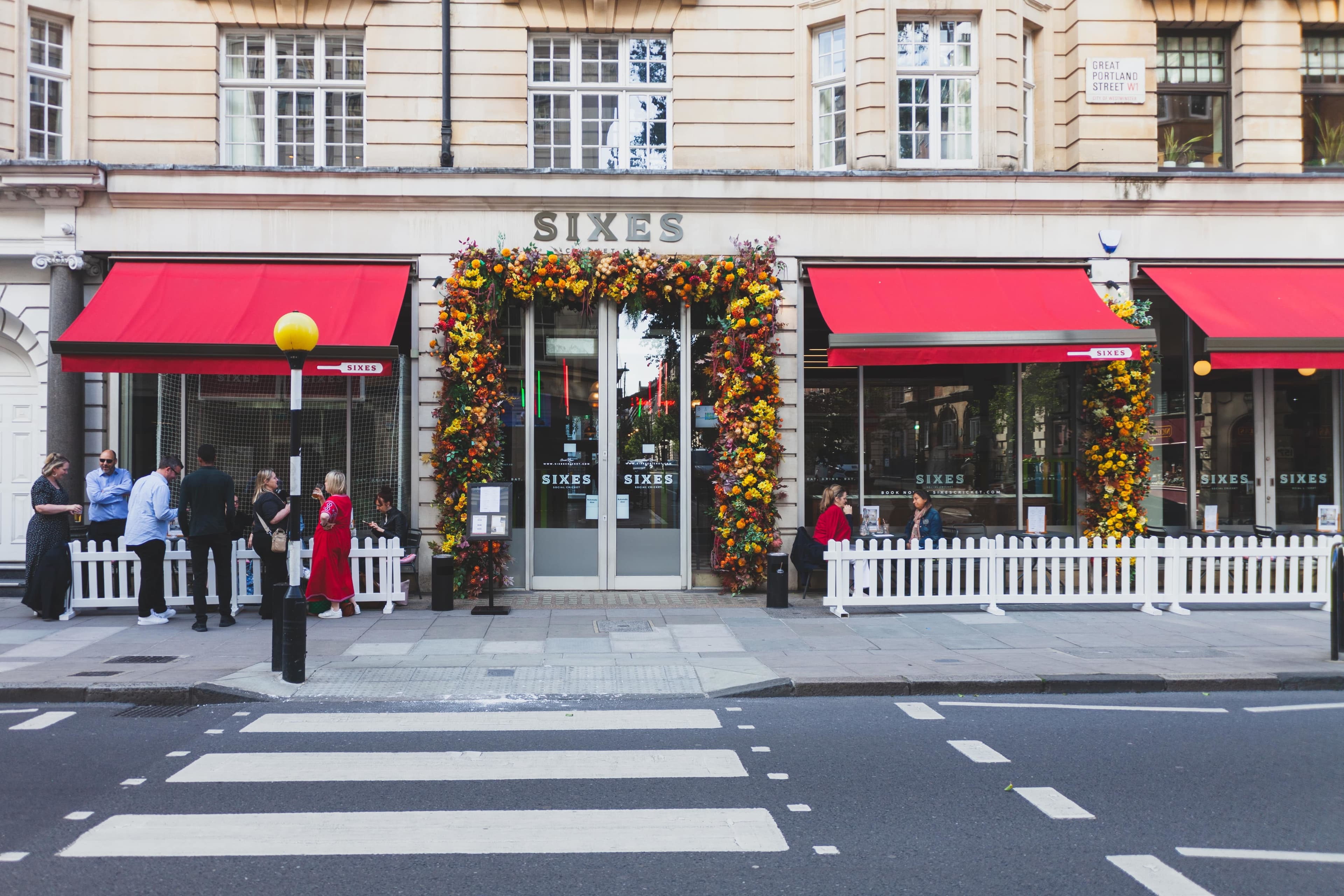 Declaration Square/ Games Room And Bar, Sixes Fitzrovia photo #3