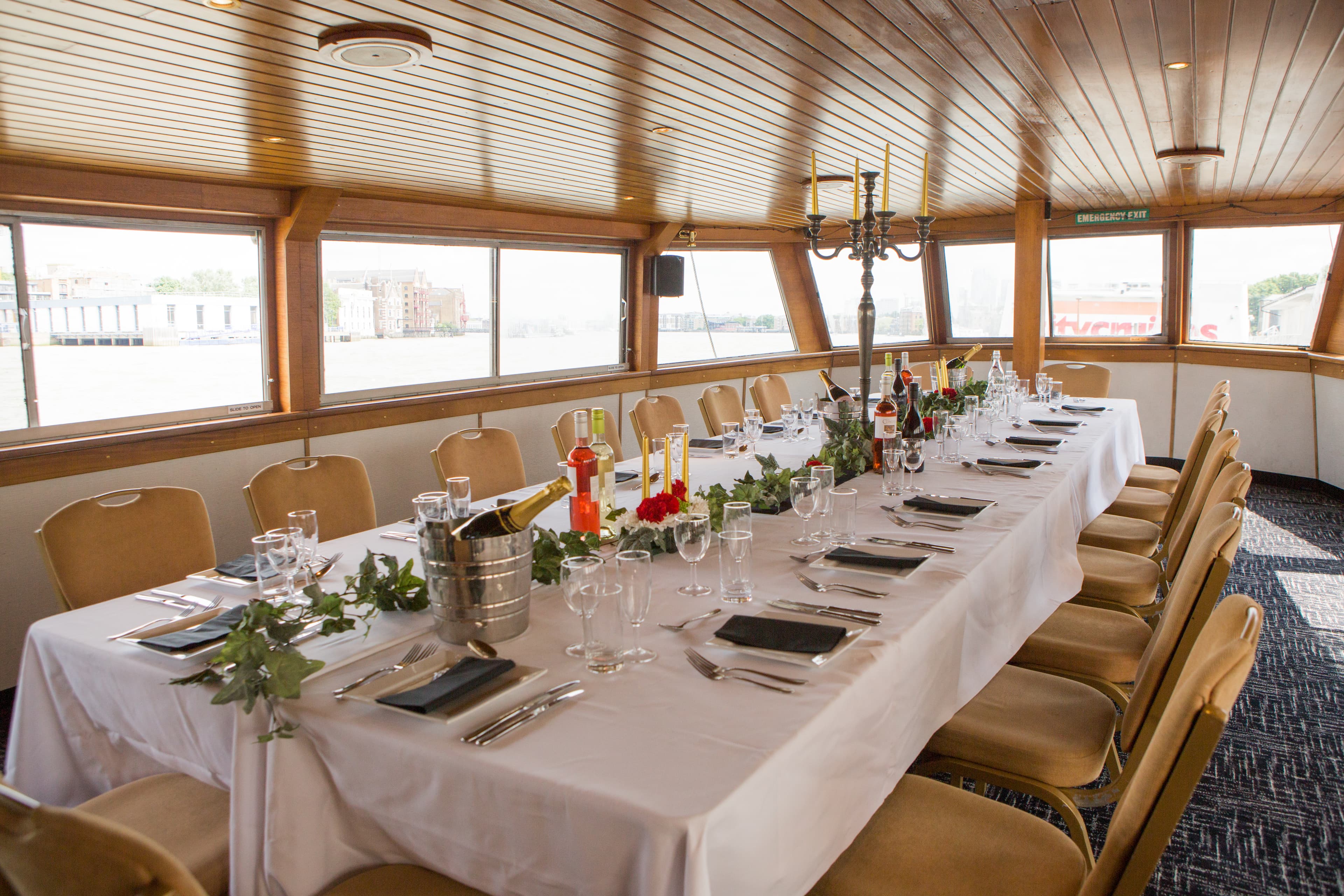 M.v. Westminster, City Cruises photo #2