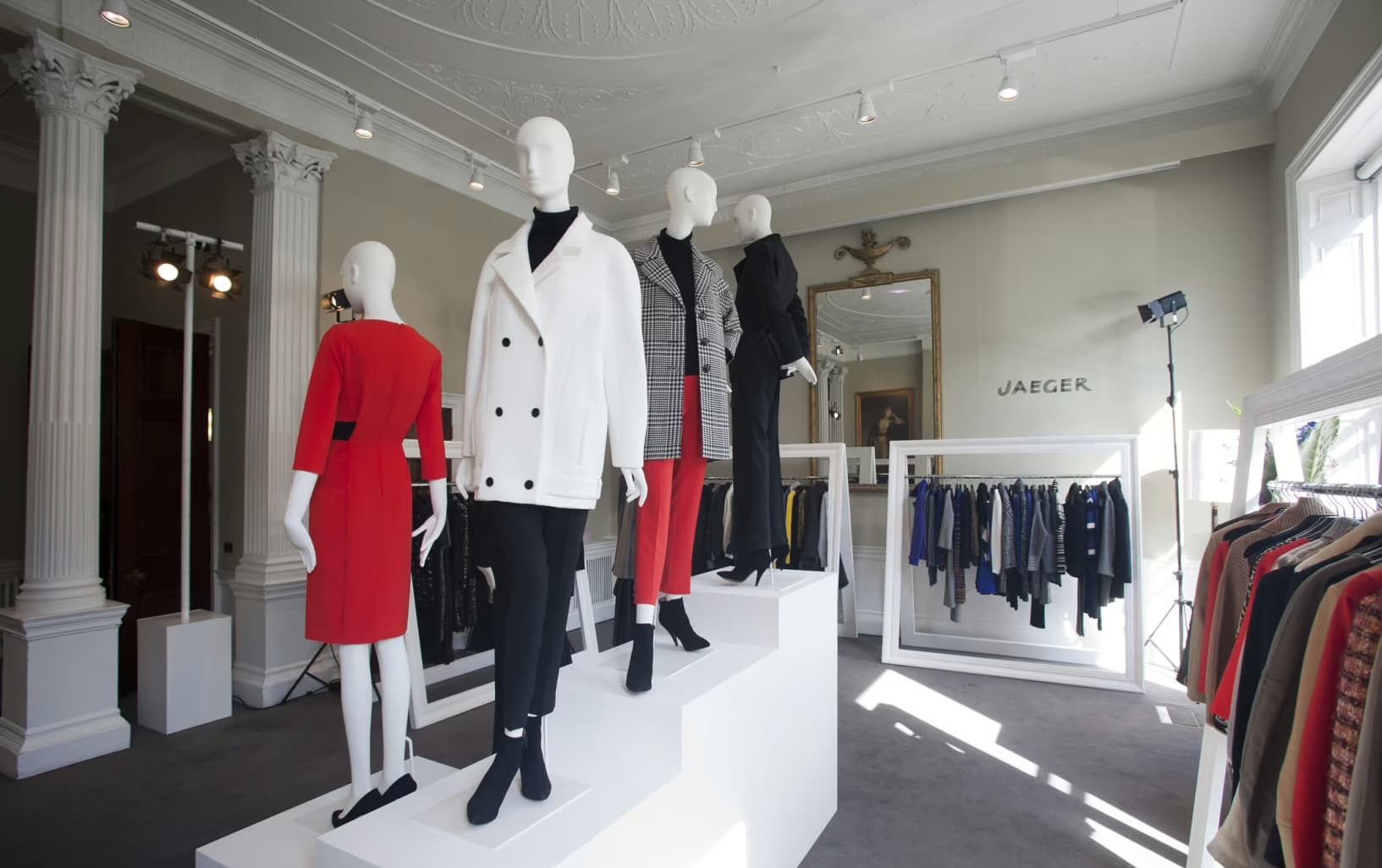 Laurie Landeau Room, 41 Portland Place photo #9