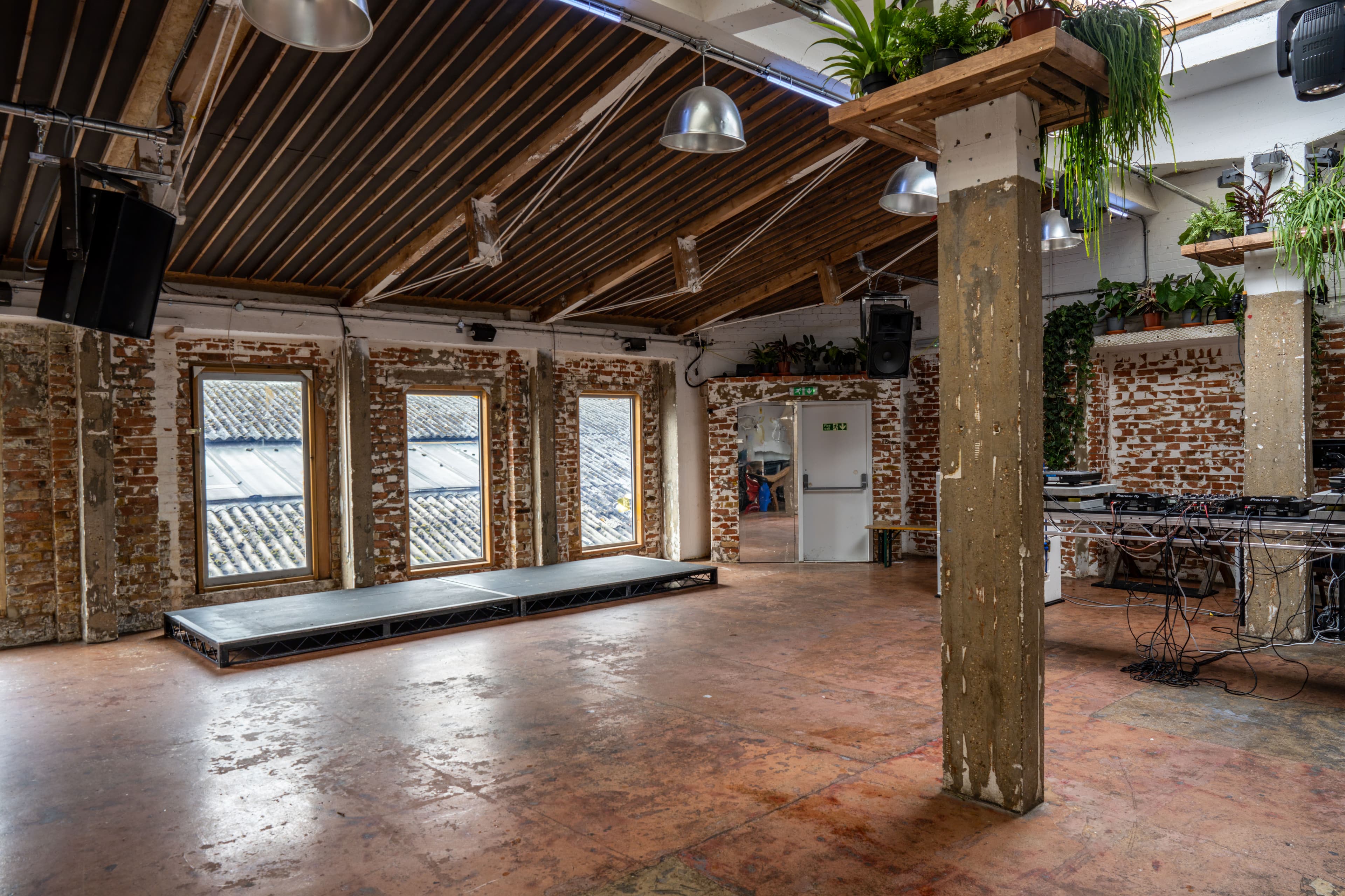 Exclusive Hire, Vittoria Wharf Studio & Warehouse Space photo #11