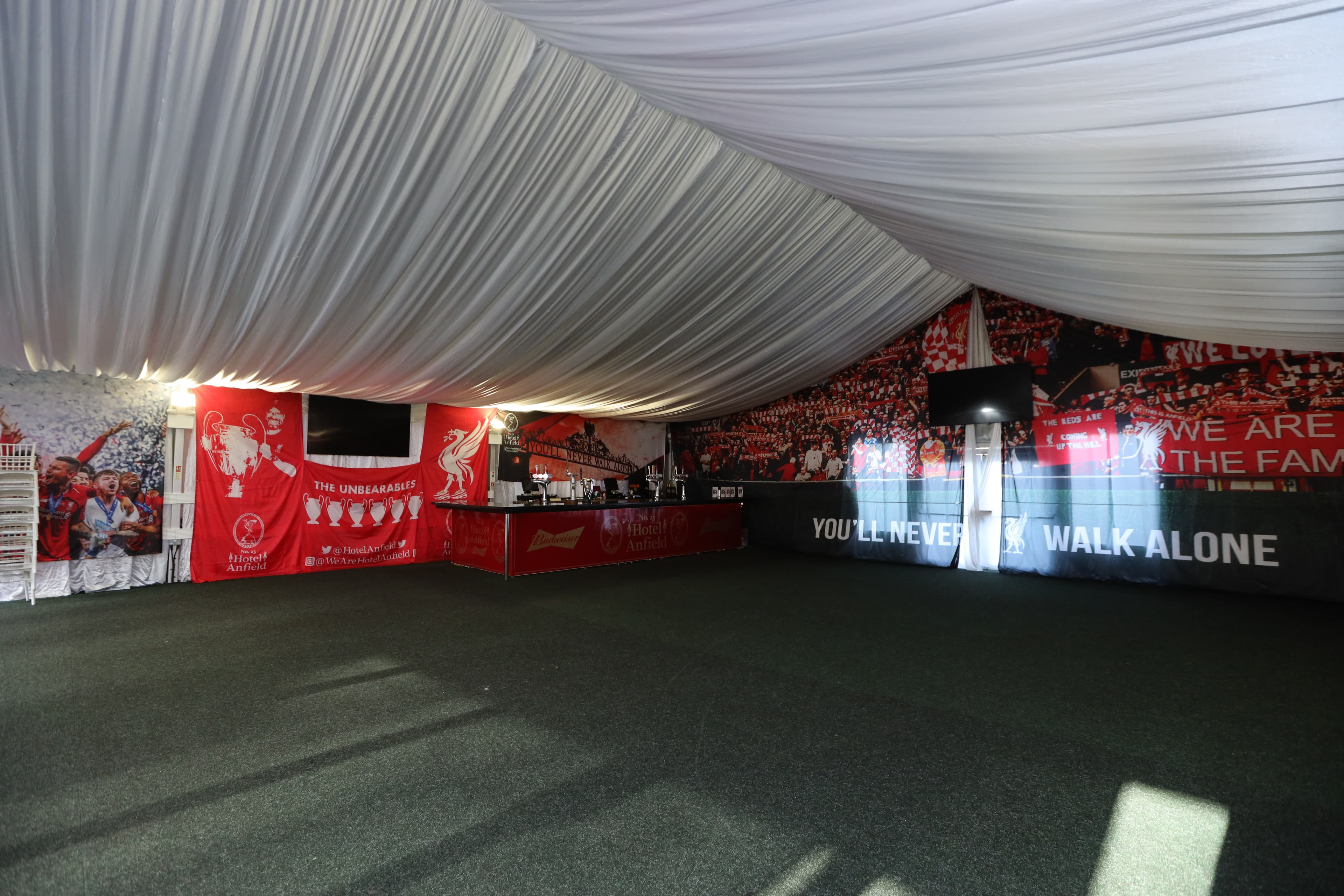 Marquee, Hotel Anfield photo #18