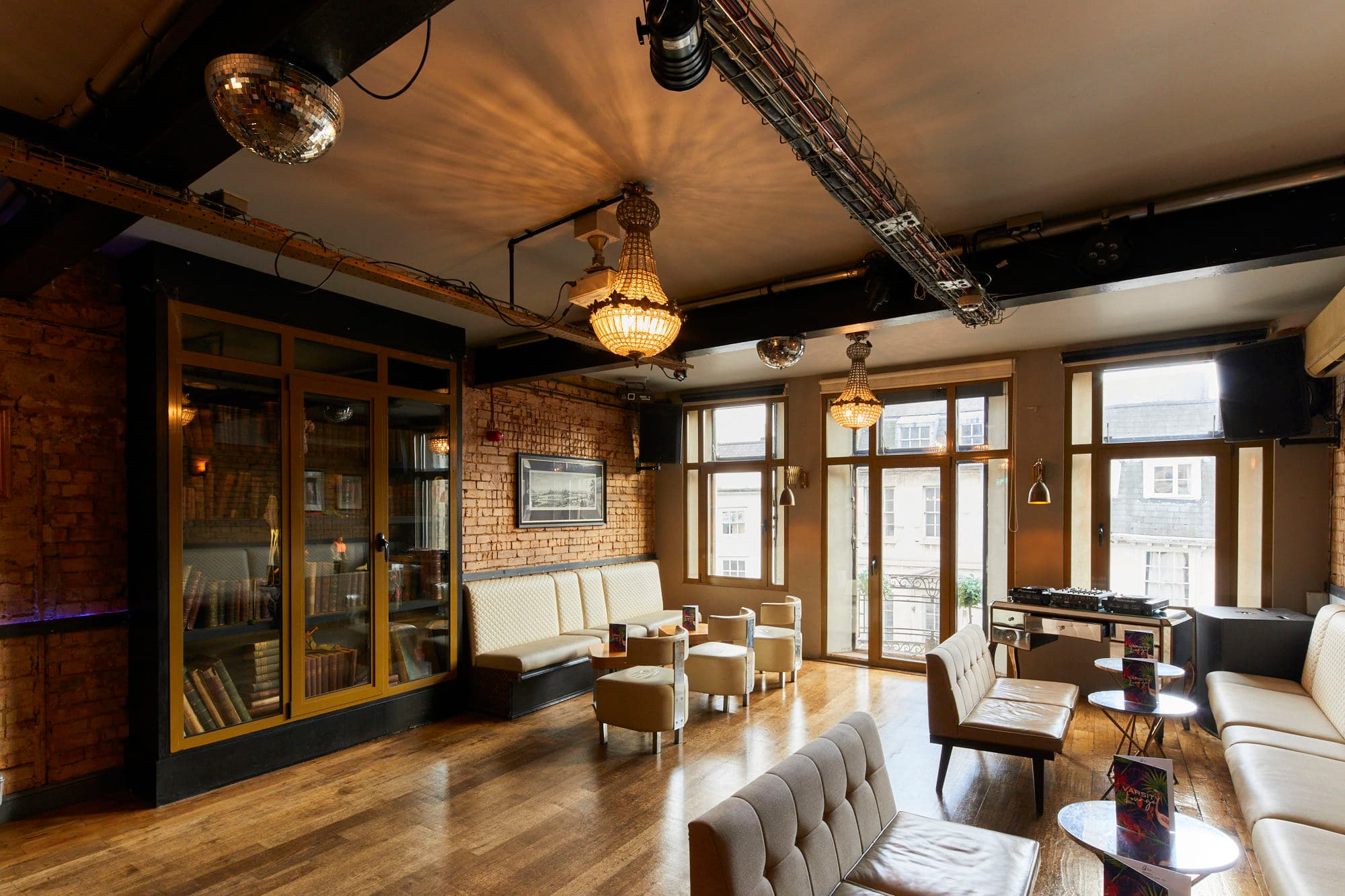 Level 2 Bar And Lounge, The Varsity Club photo #1