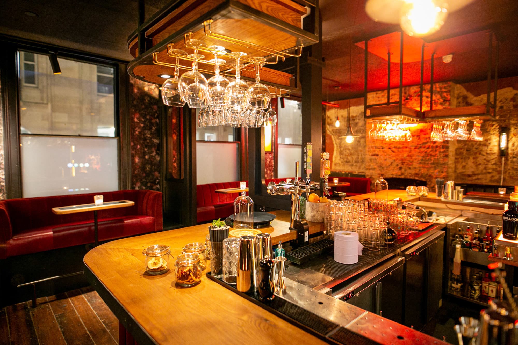 The Cocktail Bar, The Black Horse photo #1