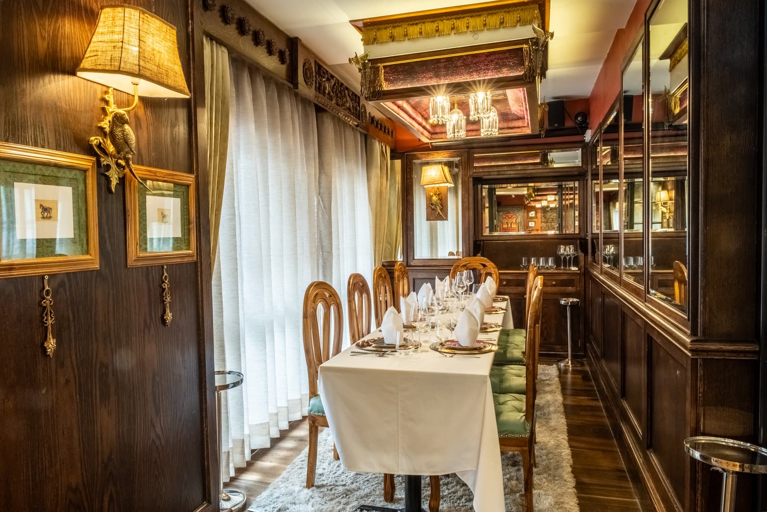 Memsaab Dining Rooms Trafalgar Square, Colonel Saab - Trafalgar Square photo #2