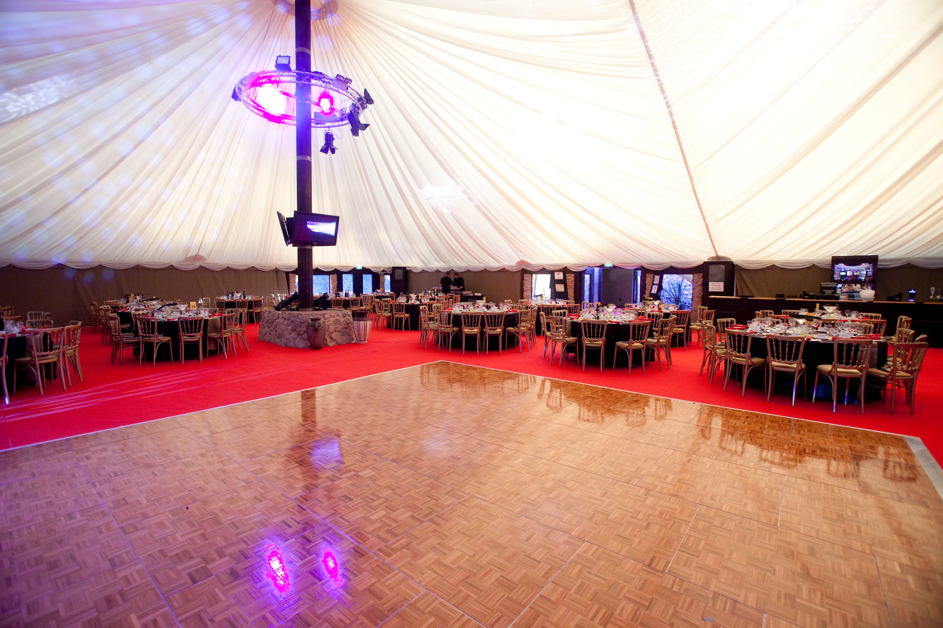 Treetops Pavilion, Safari Venues At West Midlands Safari Park photo #13