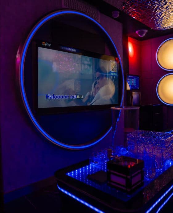 Venus KTV Room, Glass Garden photo #3