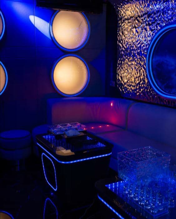 Neptune KTV Room, Glass Garden photo #2