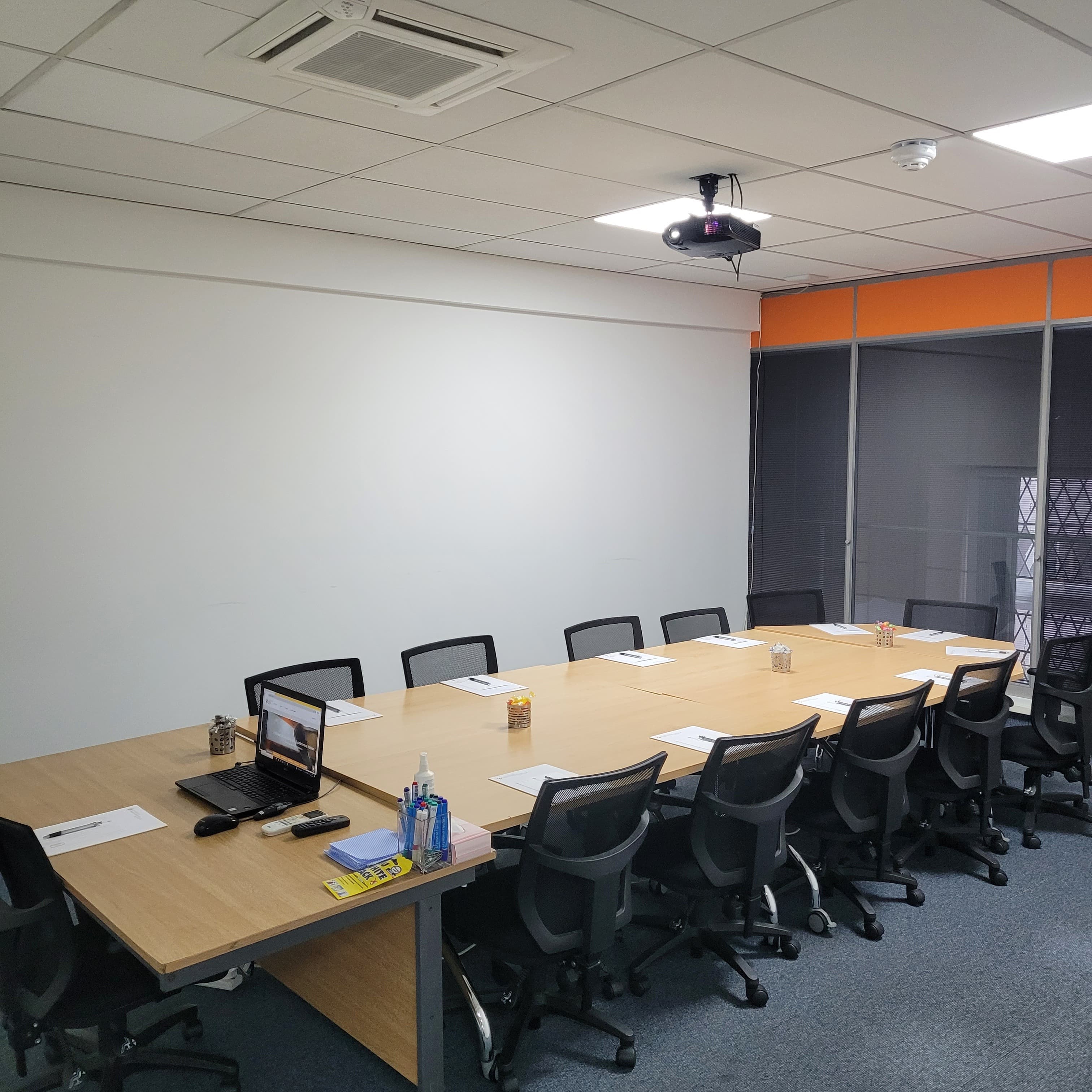 Room 2.3, Edinburgh Training And Conference Venue photo #3