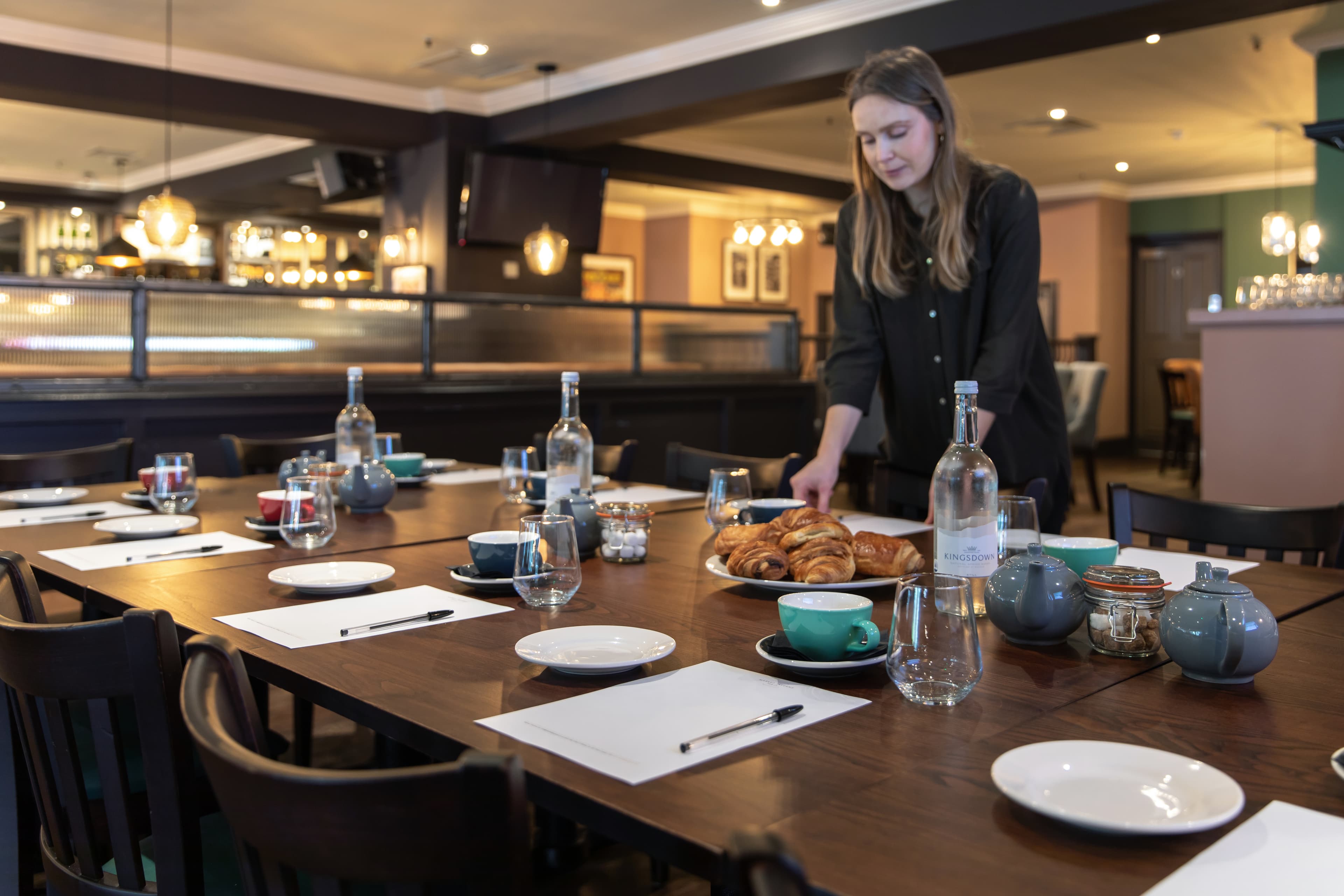 The Curtain Room, The Loose Box photo #18