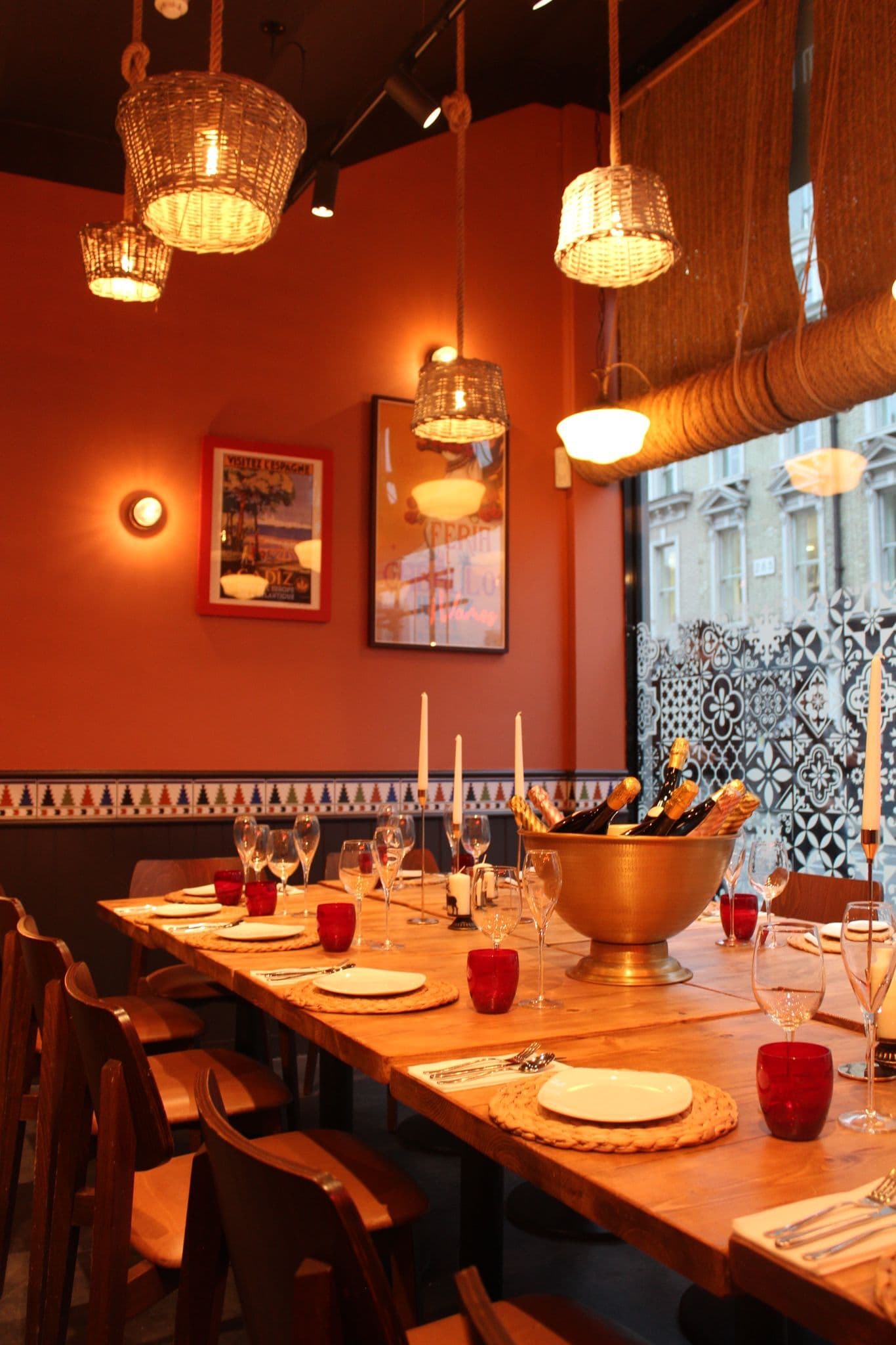 Aperitivo Bar, Camino Kings Cross/Bar Rioja photo #4