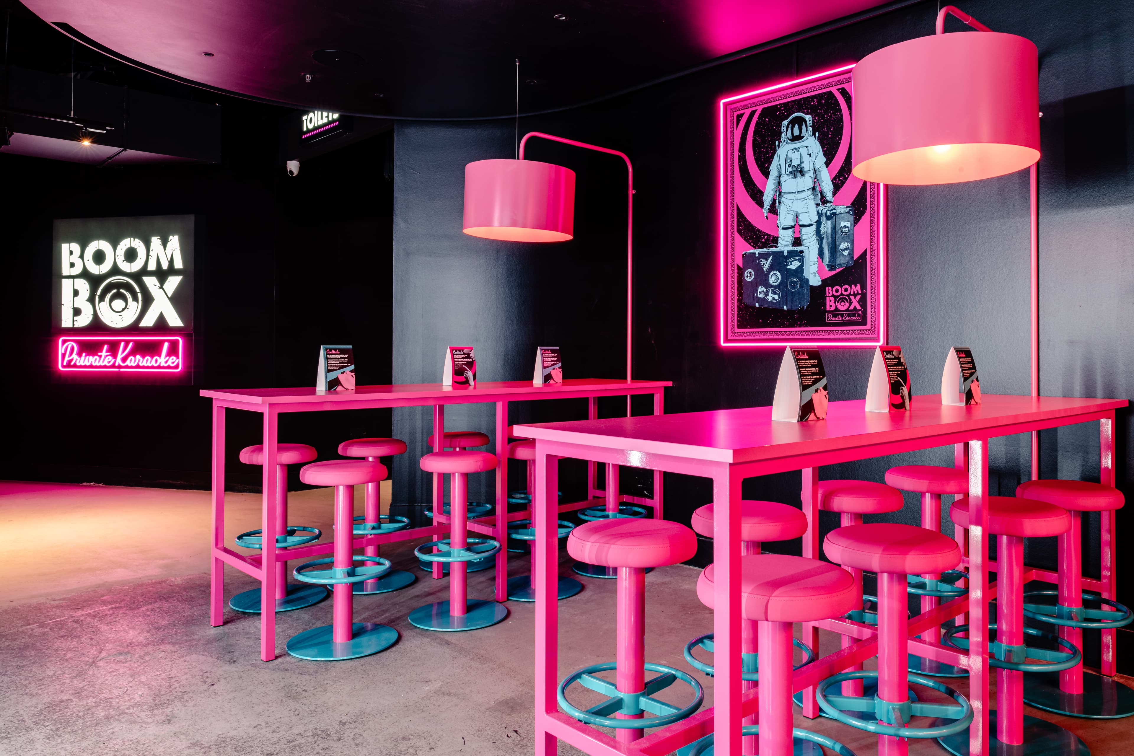 Cocktails & Karaoke, Boom Battle Bar The O2 photo #3