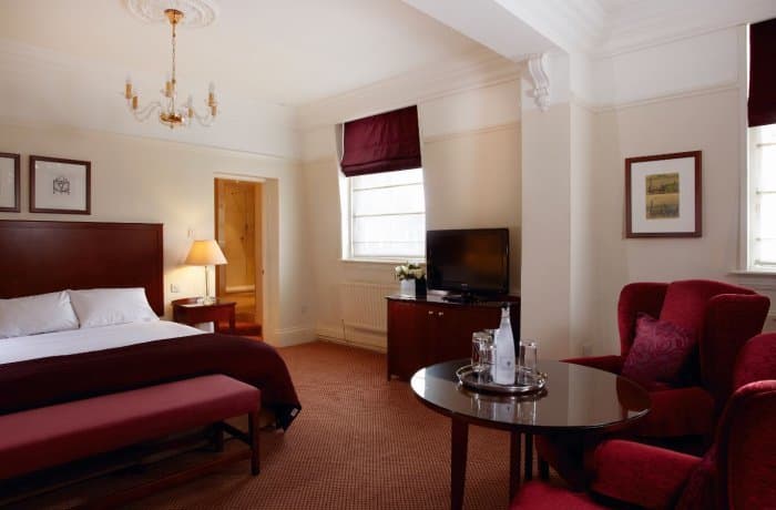 Horton, Macdonald Burlington Hotel photo #9