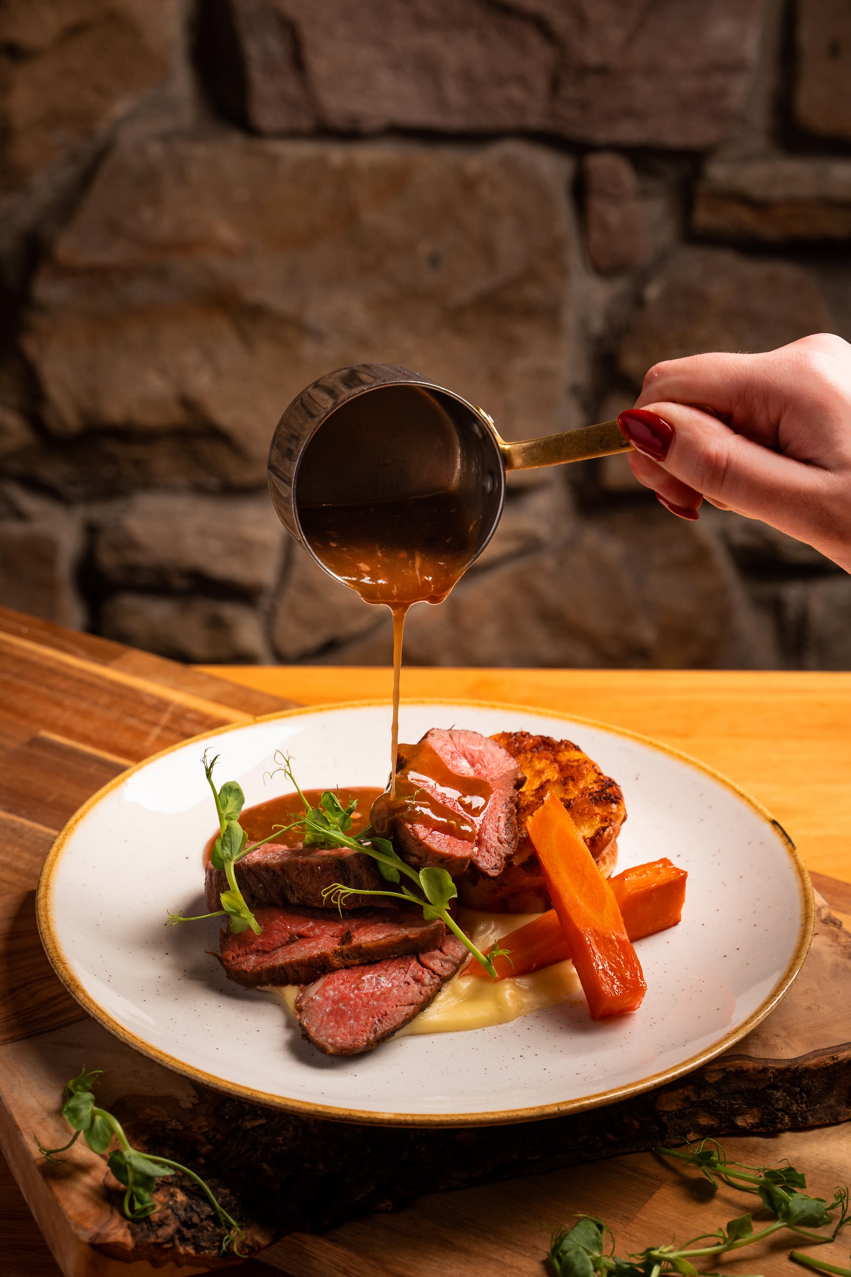 The Wild Boar Lounge, Sitwell Arms Hotel photo #3