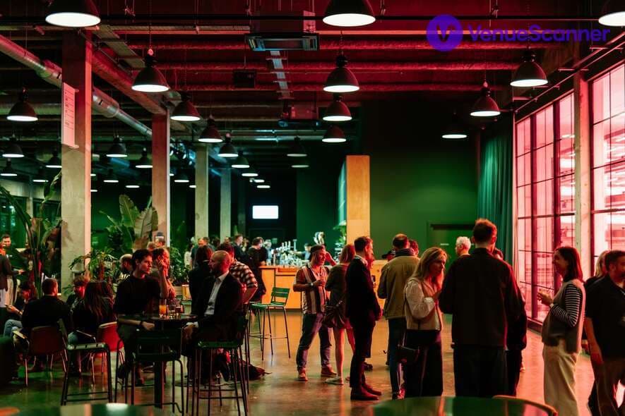 Corner Corner, Whole Venue photo #3