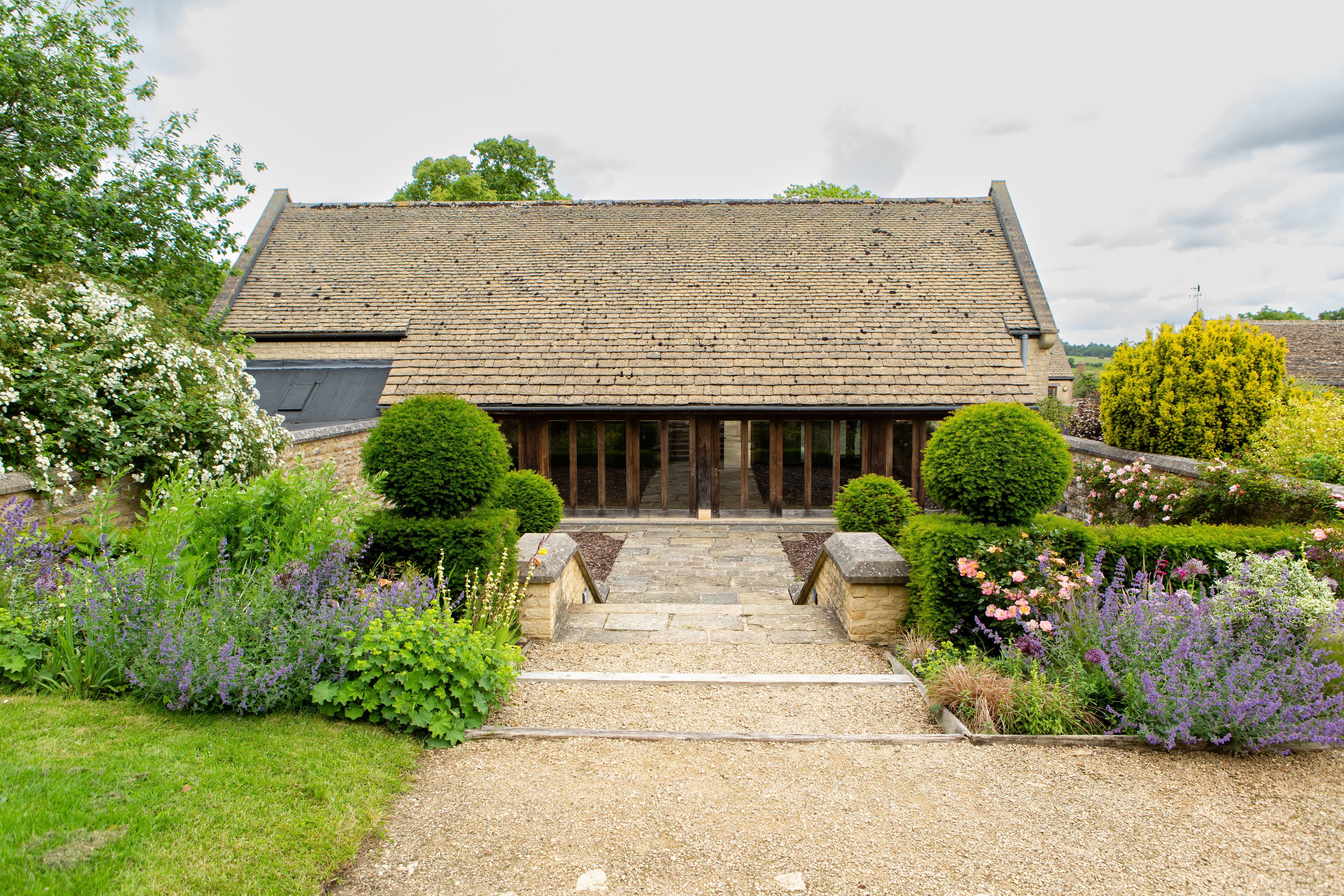 The Courtyard Hall, Sulgrave Manor photo #2
