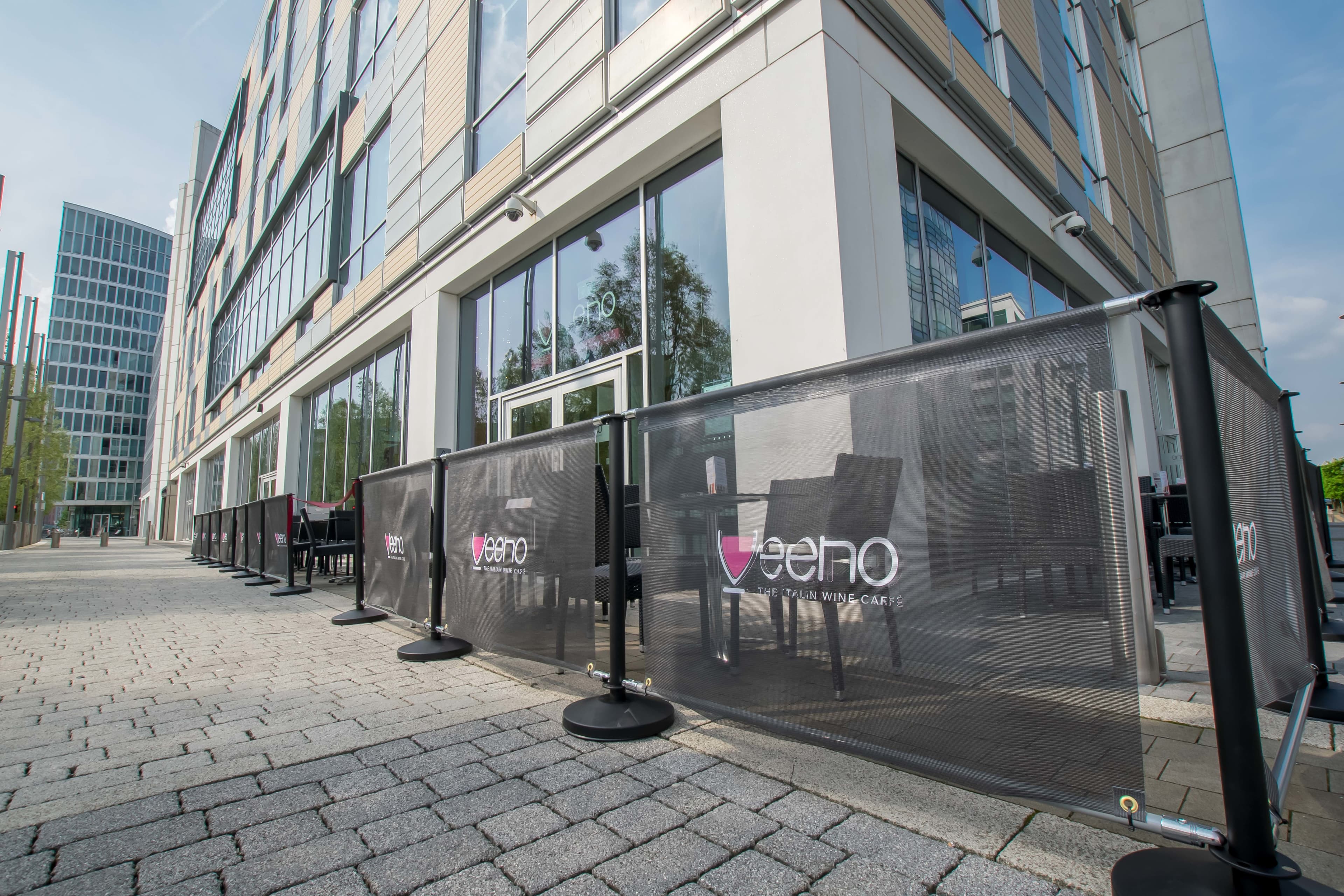 Veeno Bristol photo #2