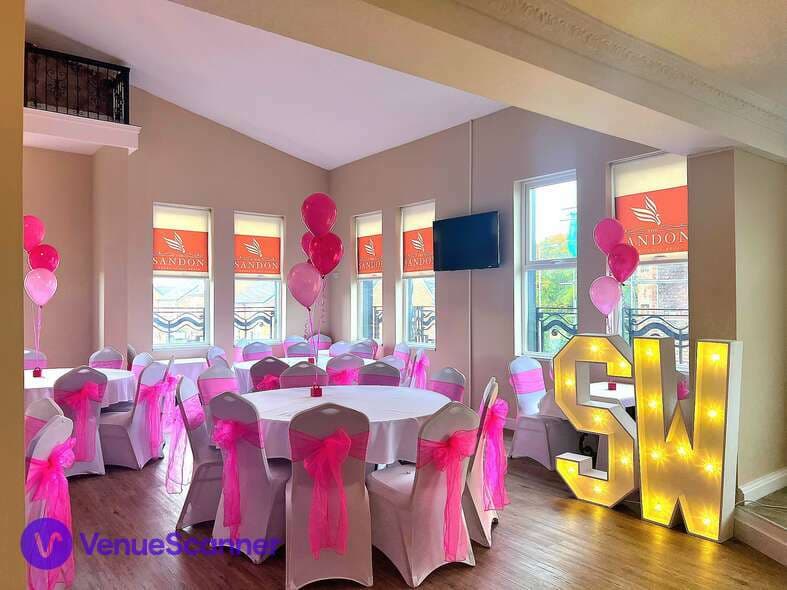 The Sandon Complex, The Thompson Lounge photo #3