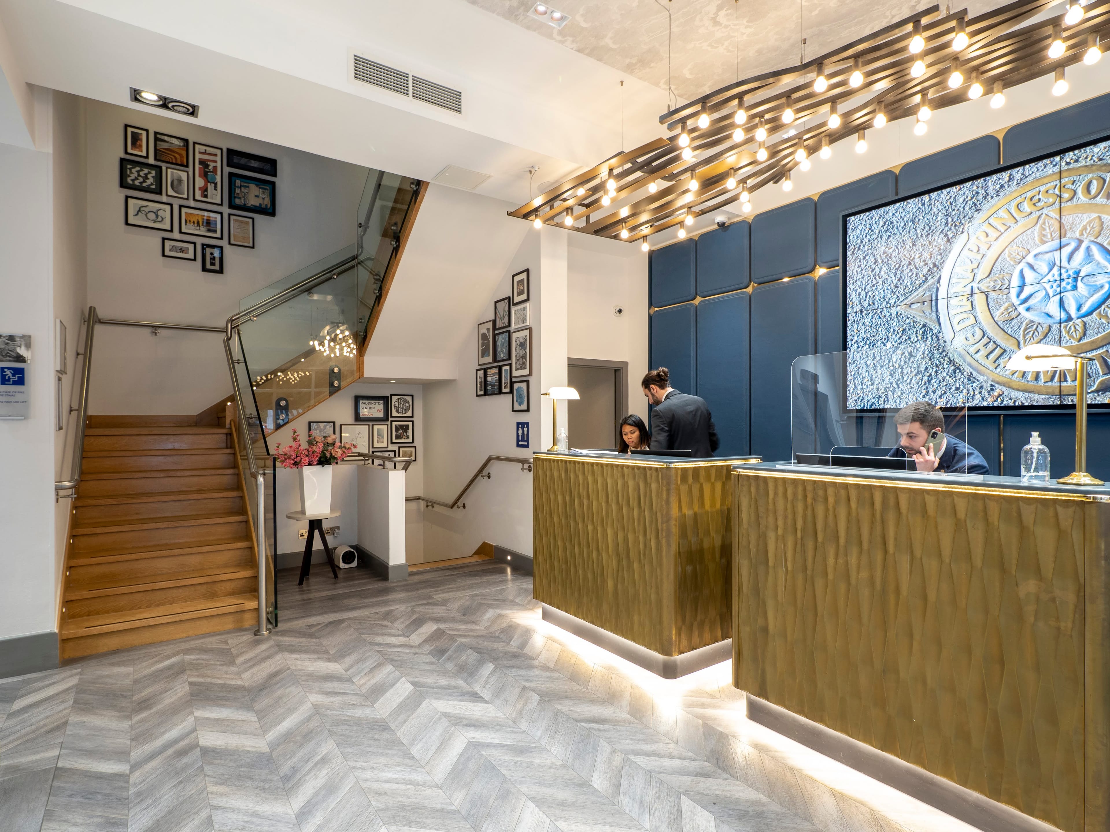 Photo of Hotel Indigo London Paddington, Indigo Suite