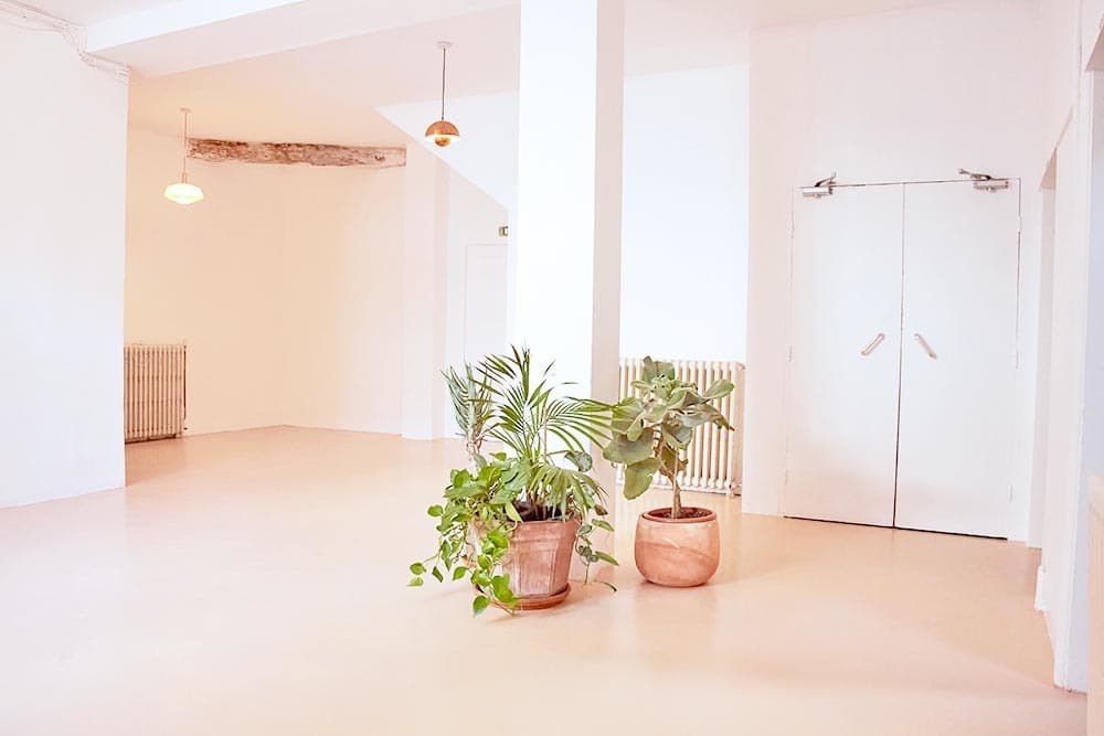 Entrance/reception, Apiary Studios photo #1