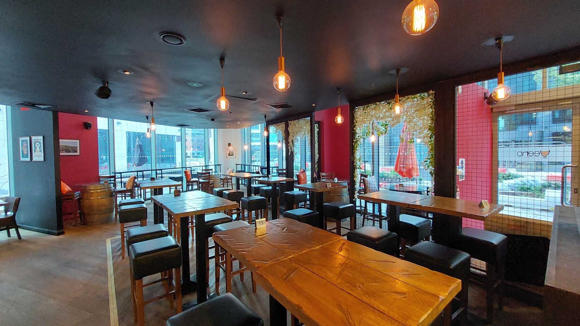 Exclusive Hire, Veeno Leeds, Wellington Place photo #2