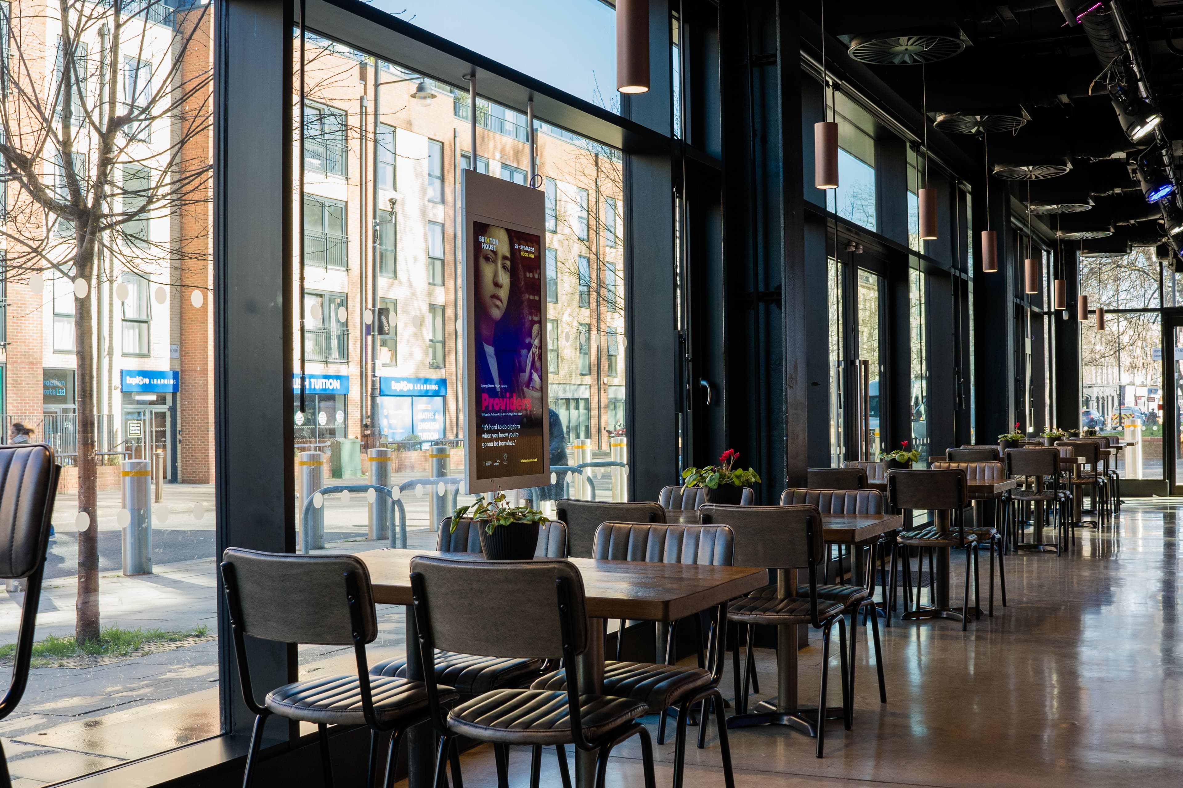 Brixton House, Bar/Foyer photo #2