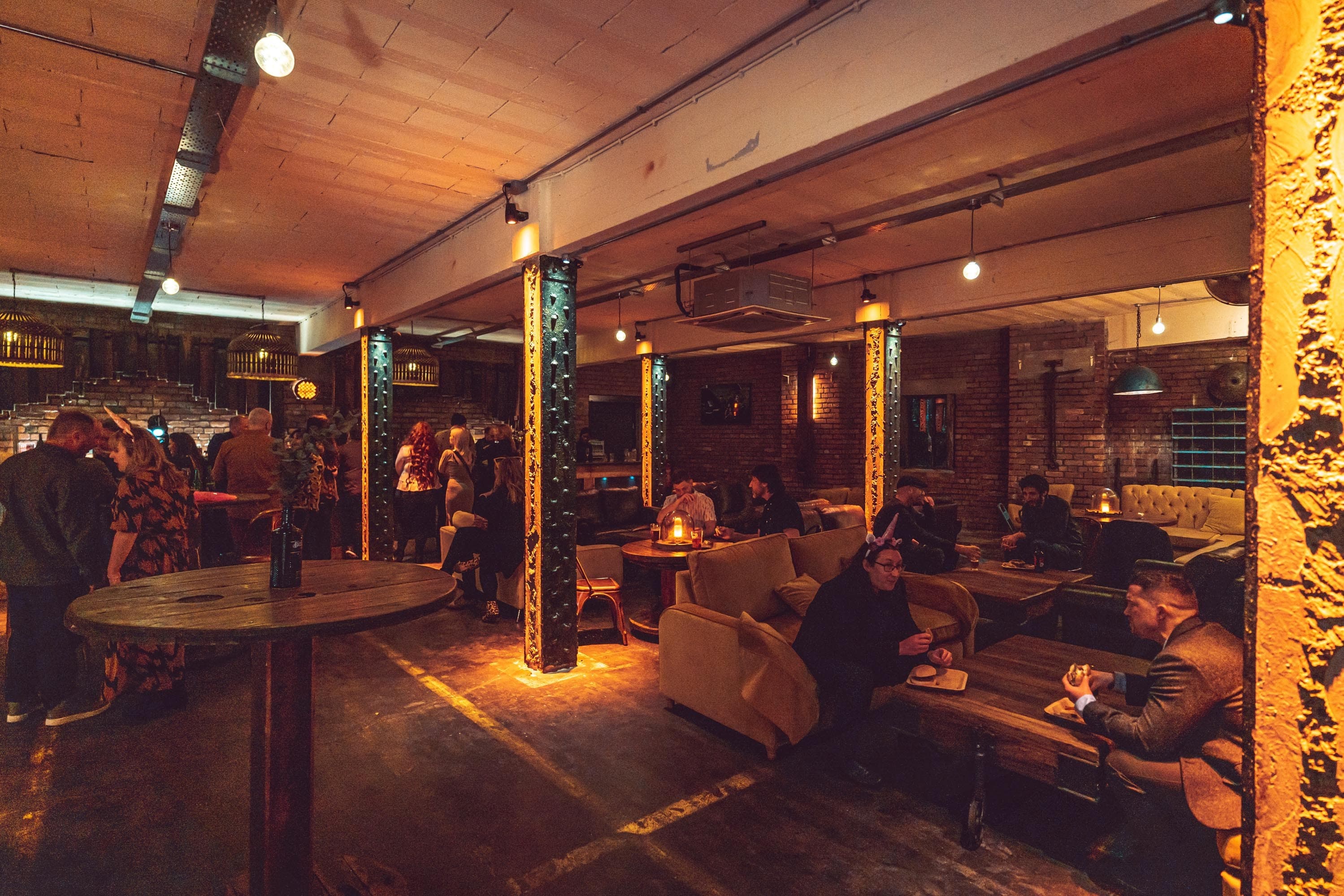 The Bays, Victoria Warehouse photo #4