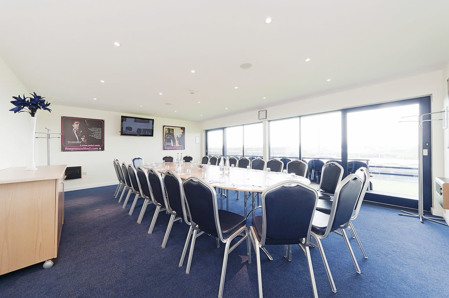 Double Box, Sixways Stadium Worcester photo #1