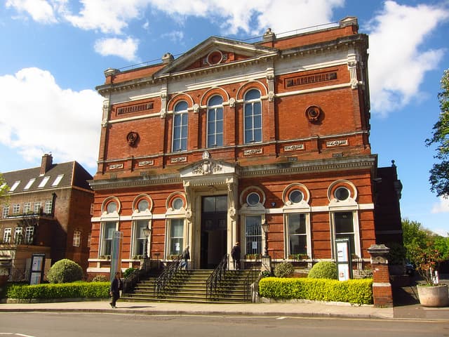 Small Hall, Old Hampstead Town Hall- Wac Arts photo #7