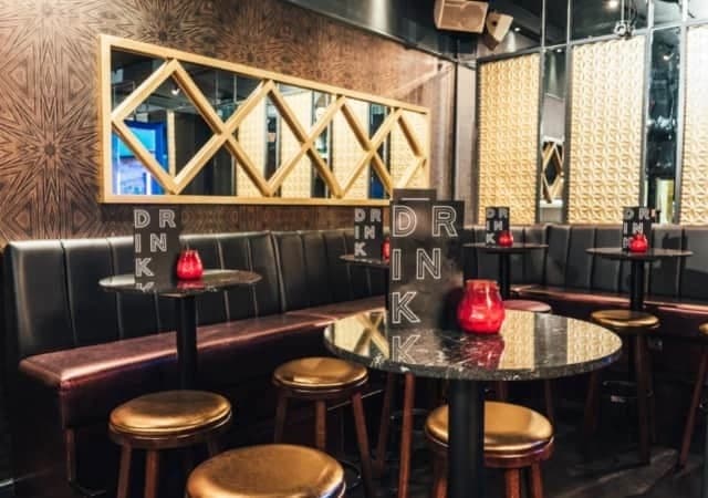 The Hyde, Sway Bar photo #2