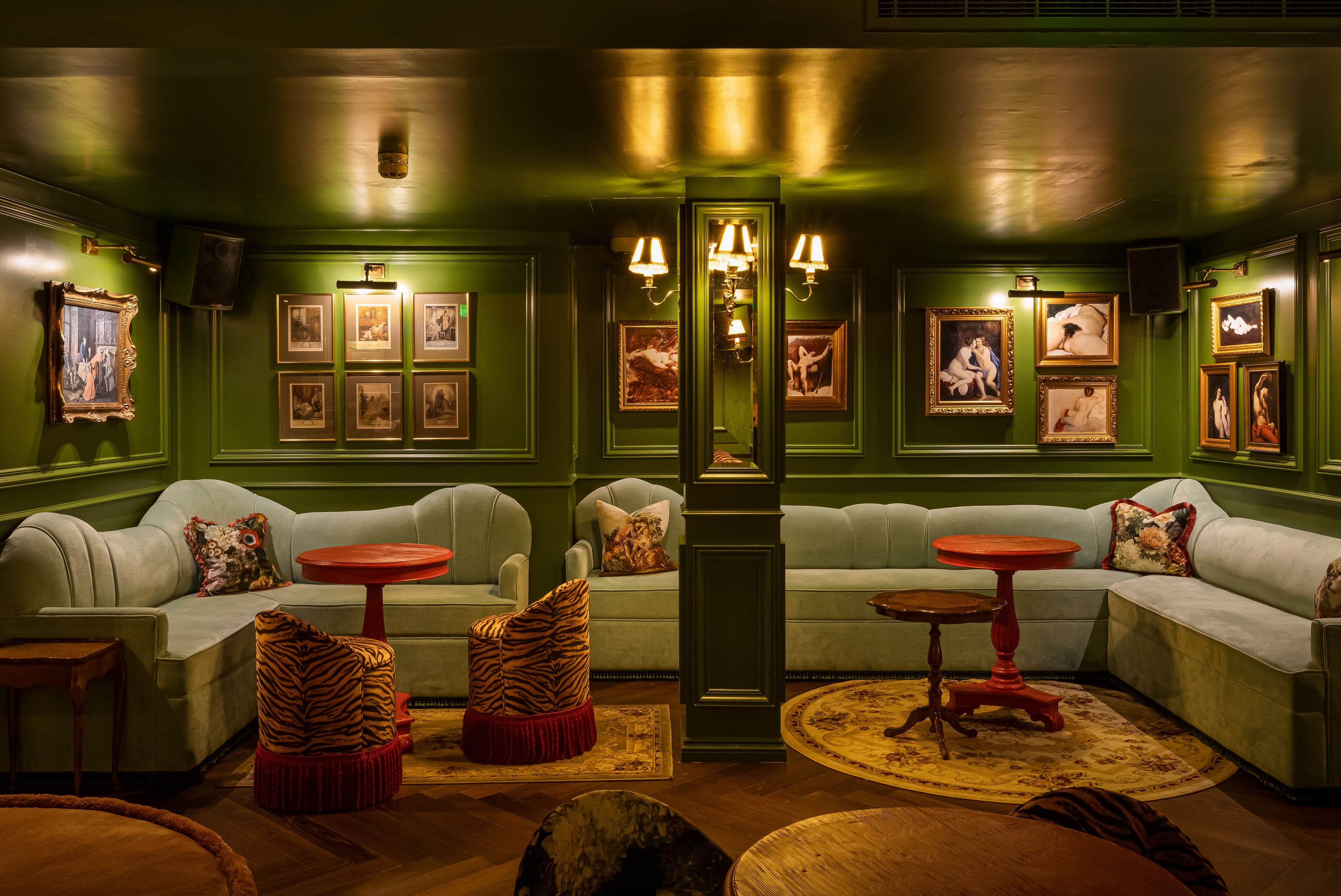 Photo of Dear Darling, The Living Room