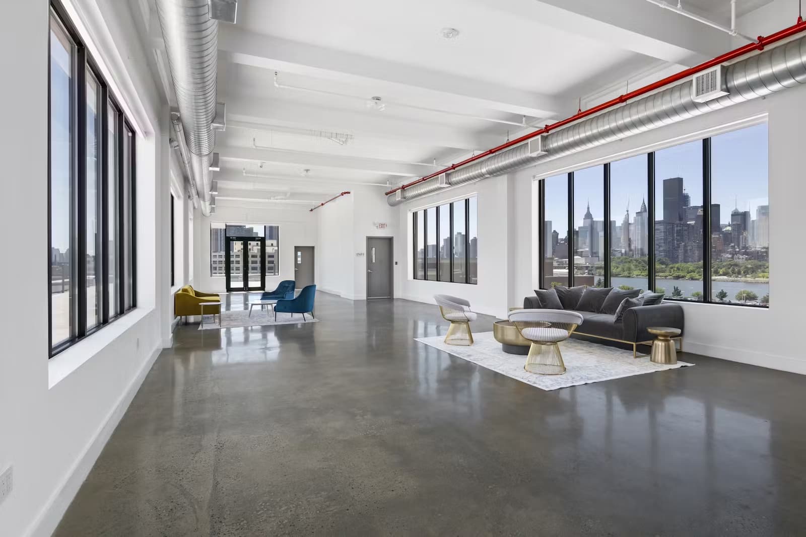 Penthouse / Rooftop, The Bordone LIC photo #3