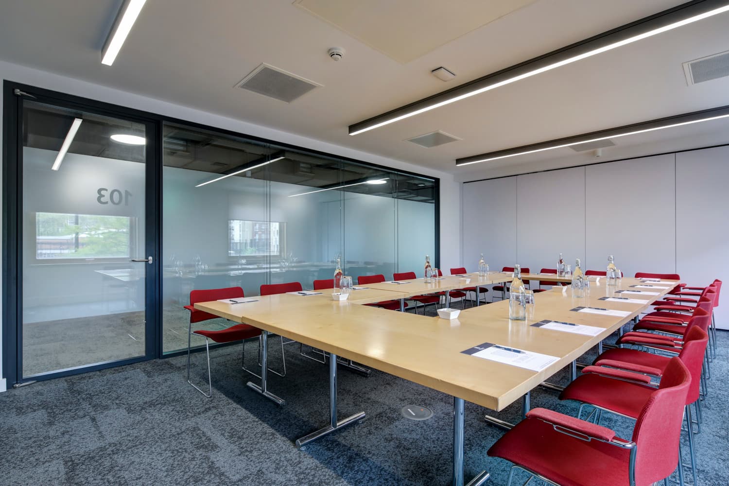 Room 204, 10 Union Street photo #1