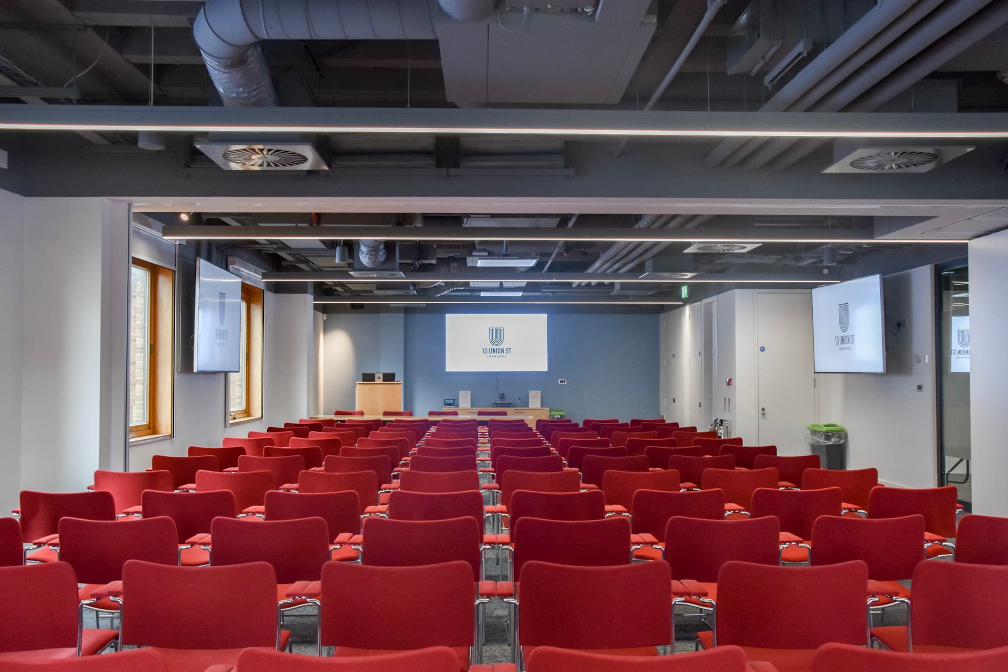 Room 201, 10 Union Street photo #1