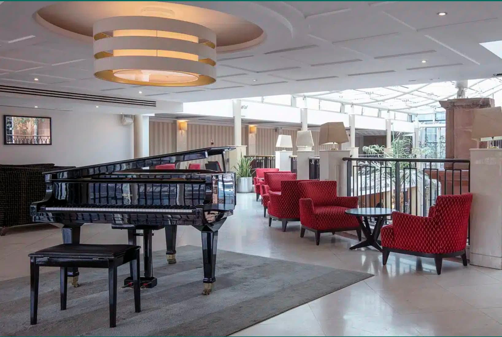 Sala Room, The Crown London Hotel photo #5