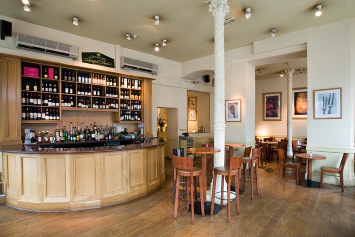 Buckingham, Victoria photo #1