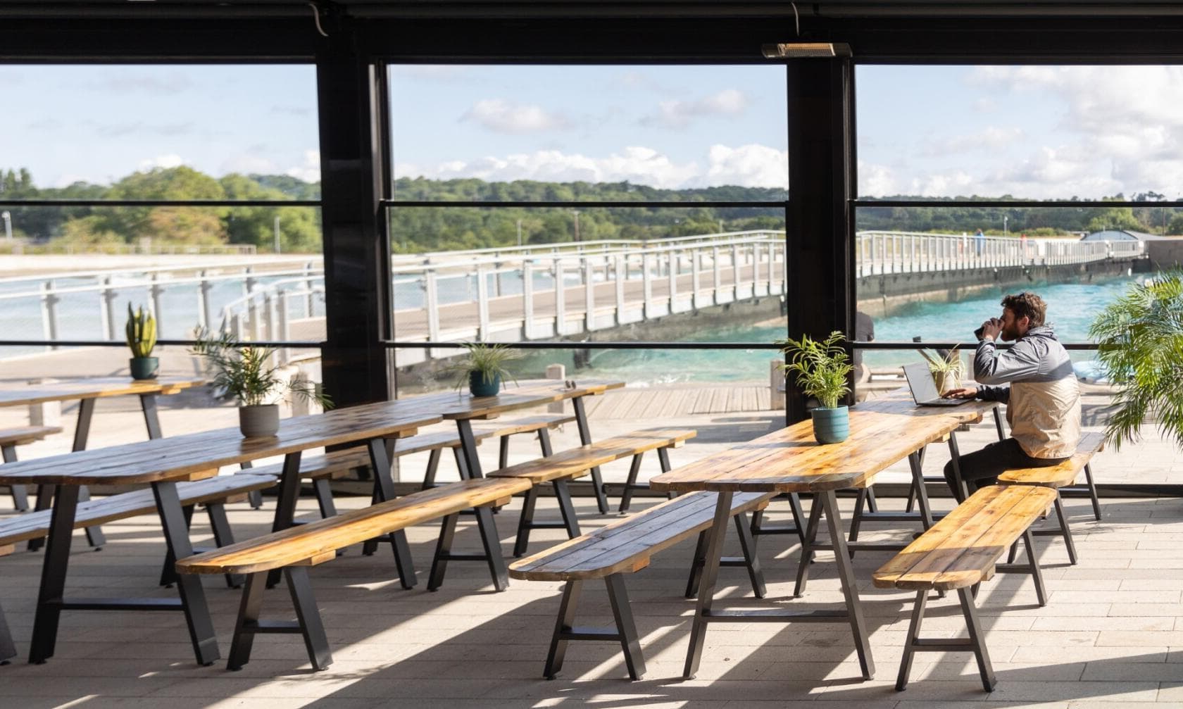 The View, The Wave photo #1