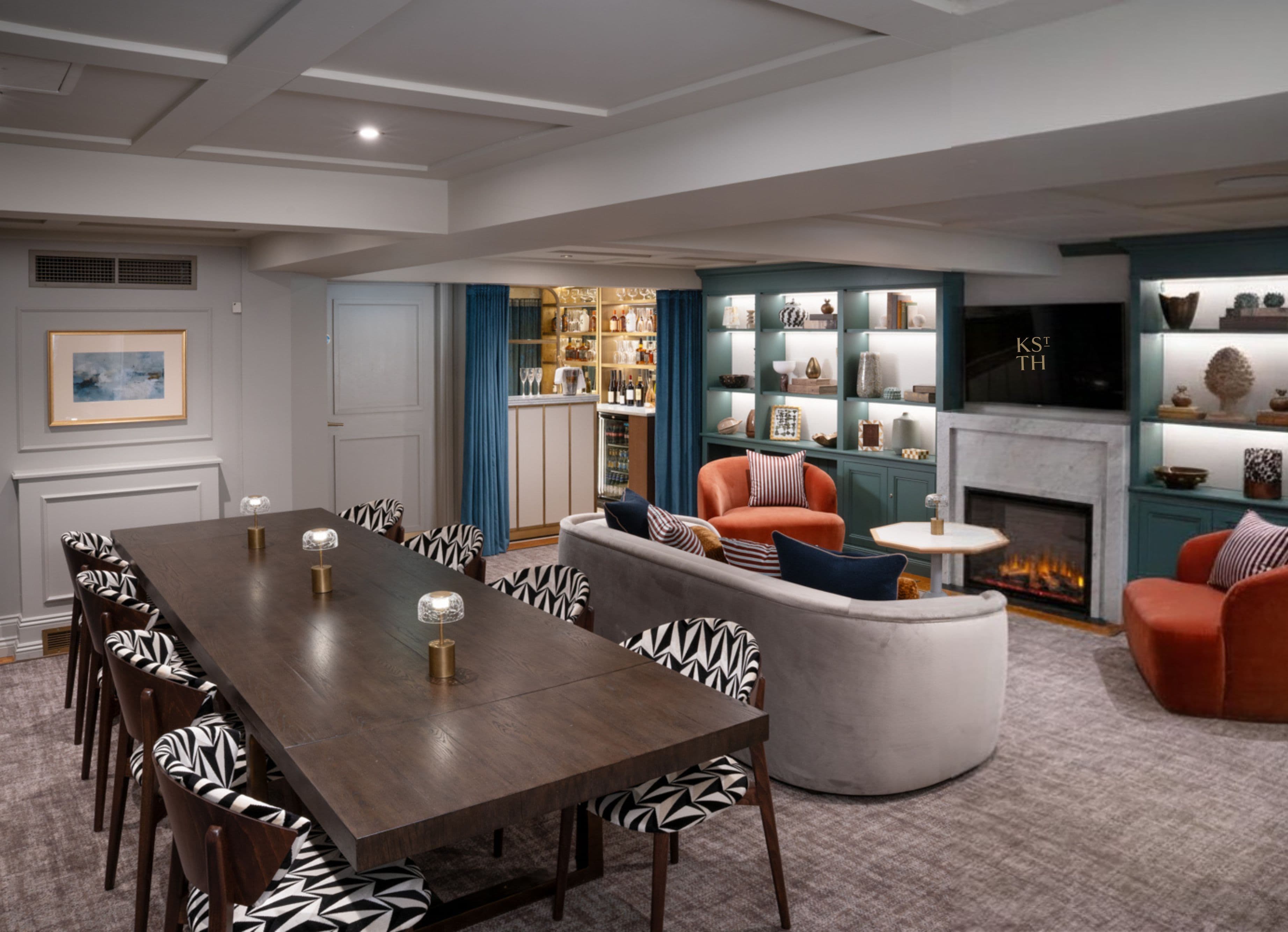 Mezzanine Lounge