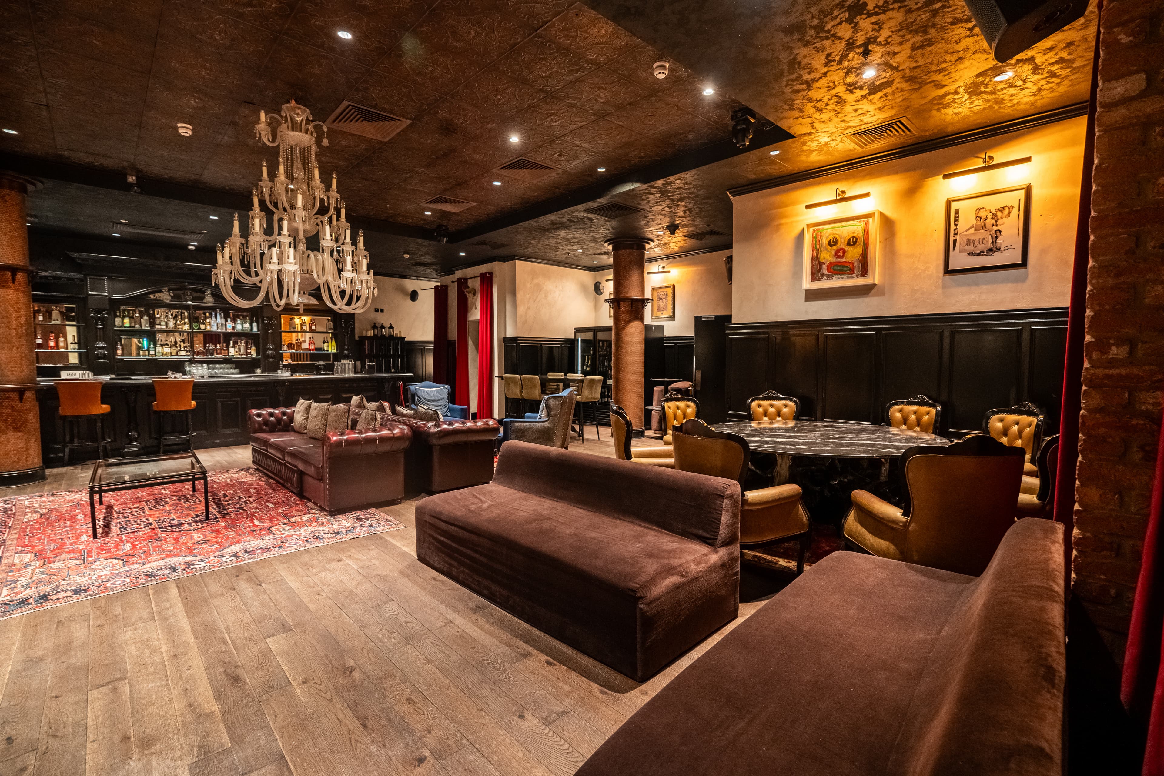 Parallel 45, 45 London photo #2