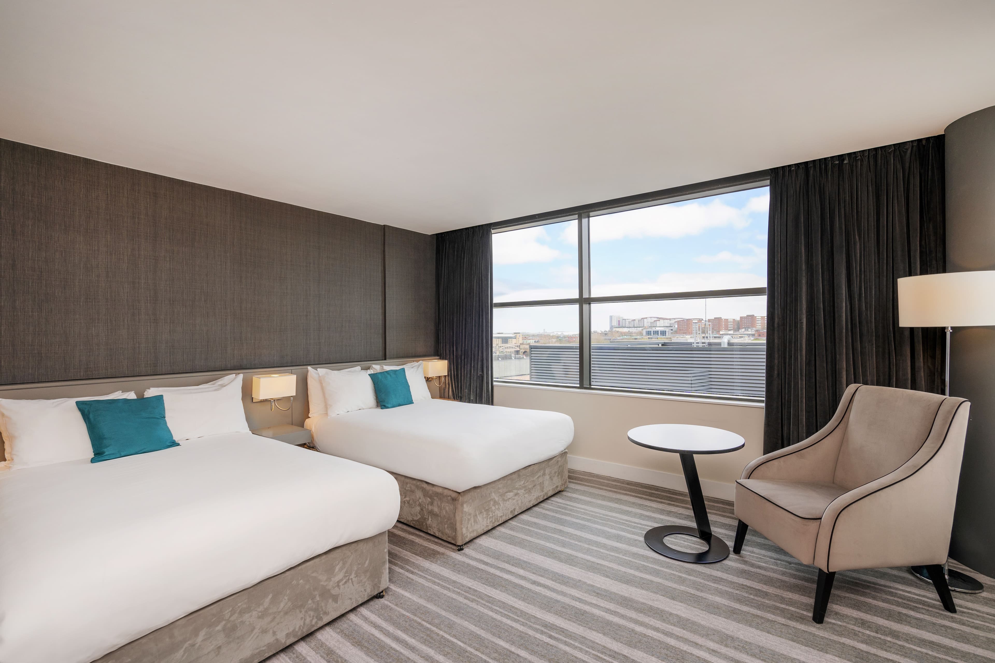 Stephenson Suite, Crowne Plaza Newcastle - Stephenson Quarter photo #9