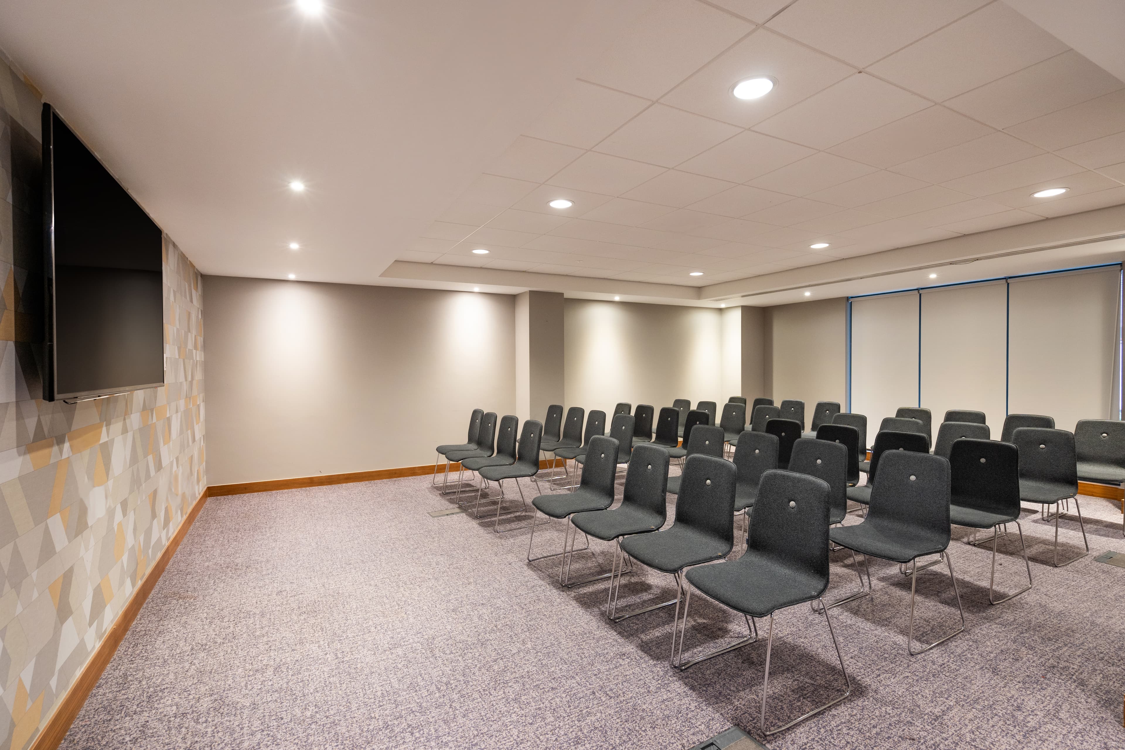 Planet, Crowne Plaza Newcastle - Stephenson Quarter photo #2