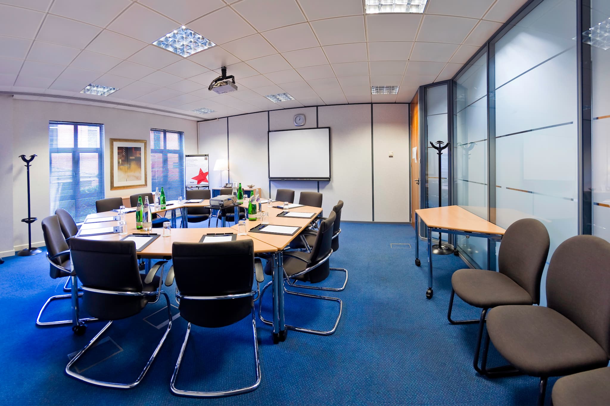 Earlswood, Regus Redhill Town Centre photo #1