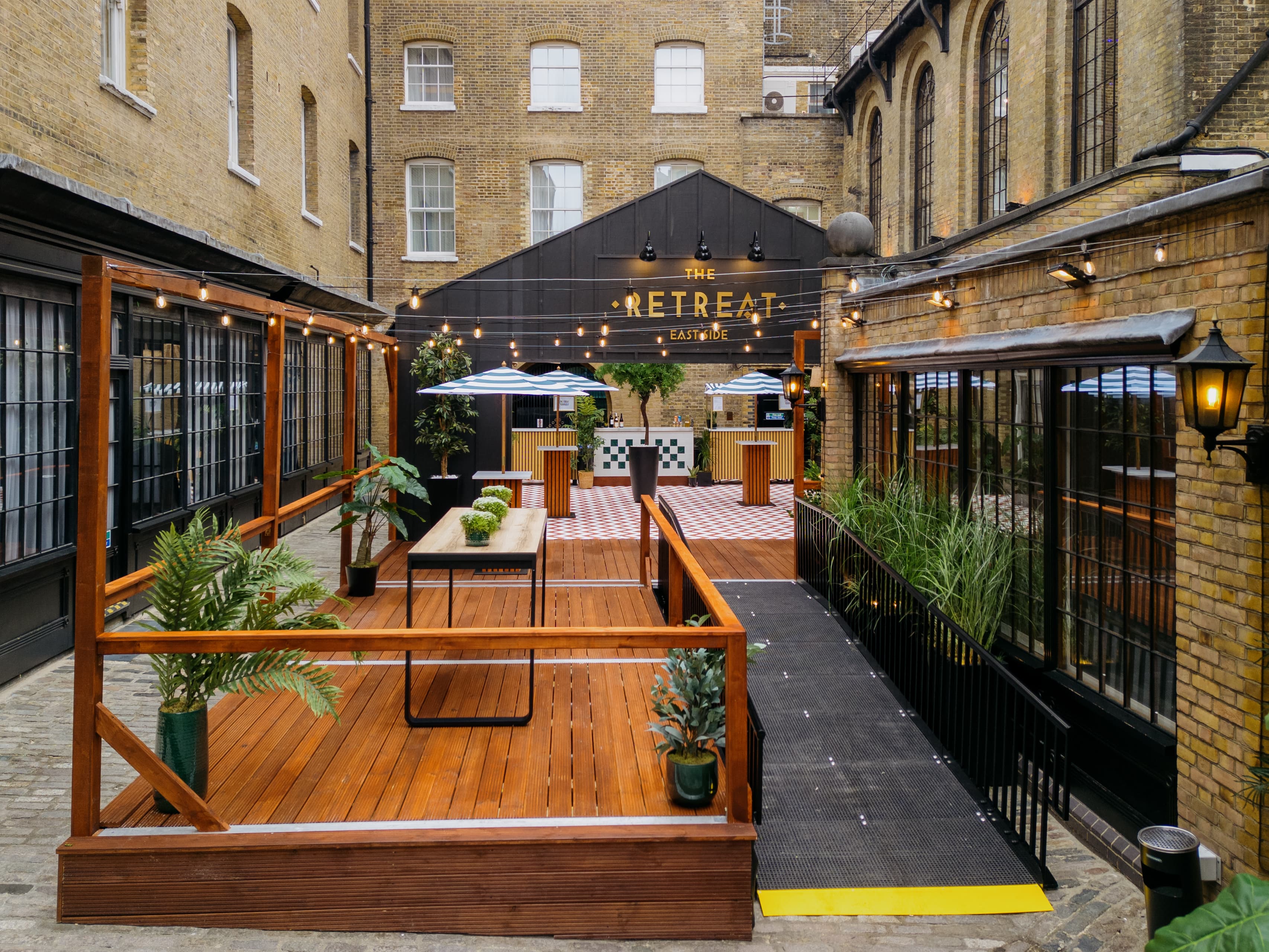 The Retreat - Courtyard Marquees, The Brewery photo #8