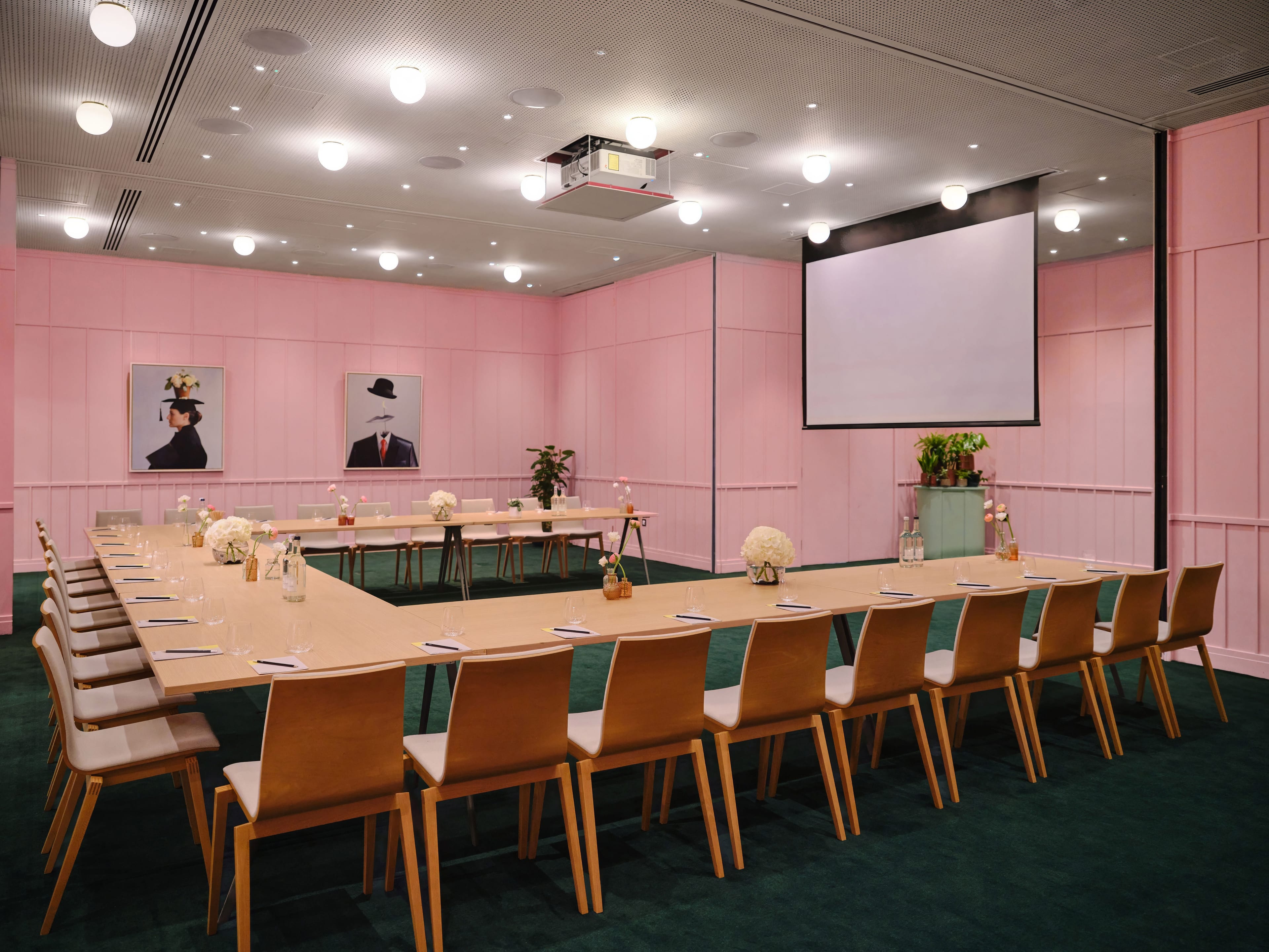 Photo of Art’otel London Battersea, Perola Bar