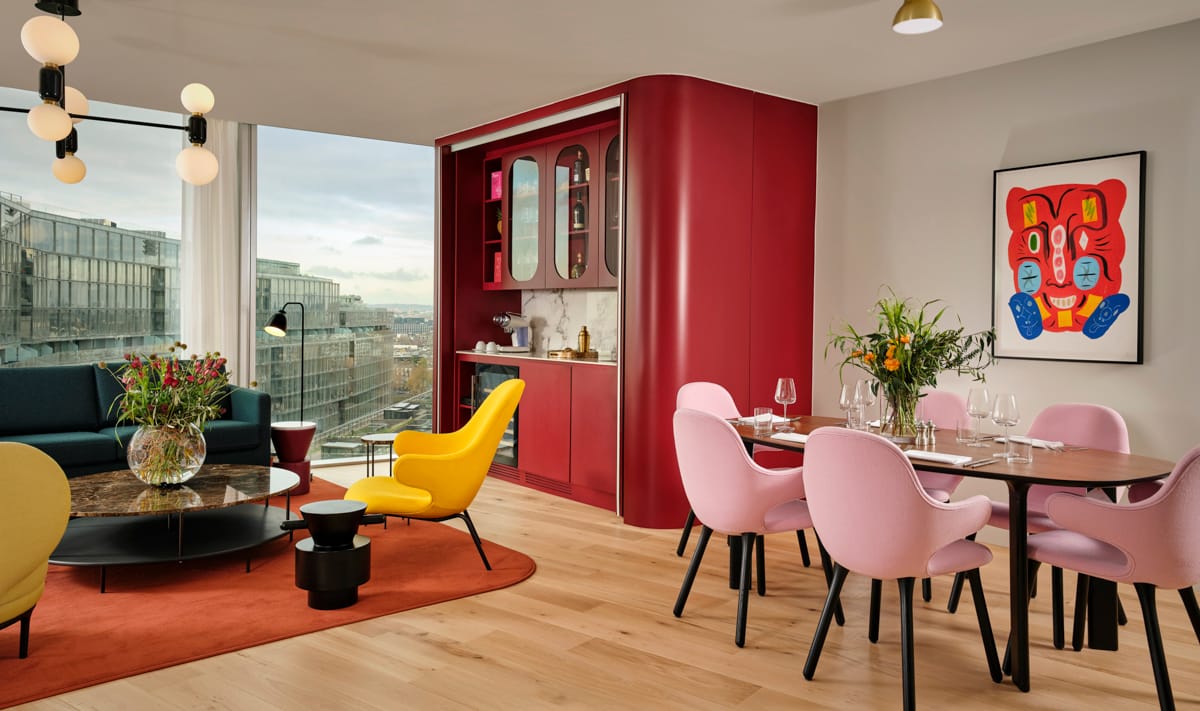Photo of Art’otel London Battersea, Perola Bar