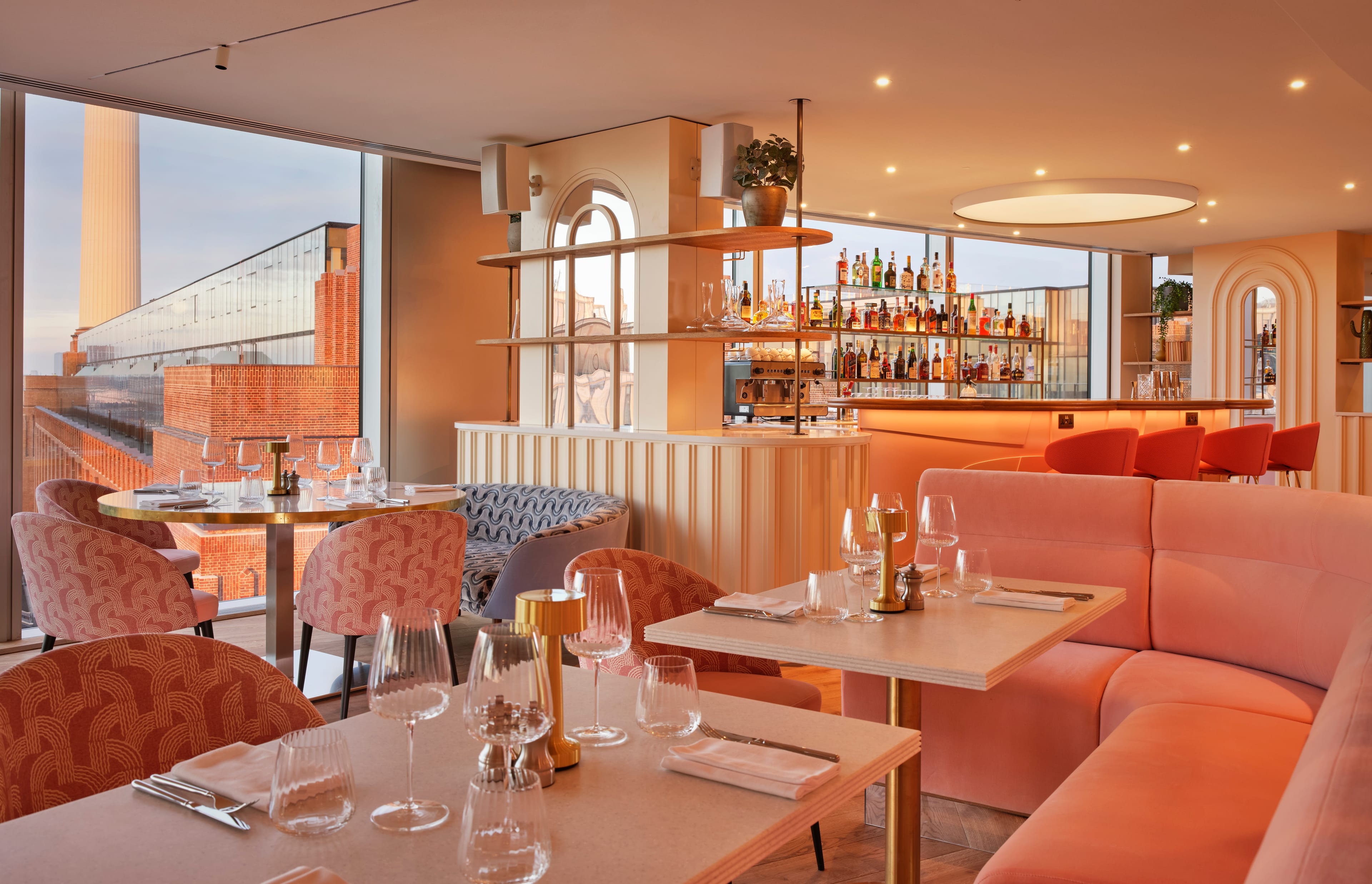 Photo of Art’otel London Battersea, JOIA Restaurant And Rooftop, PEROLA Bar