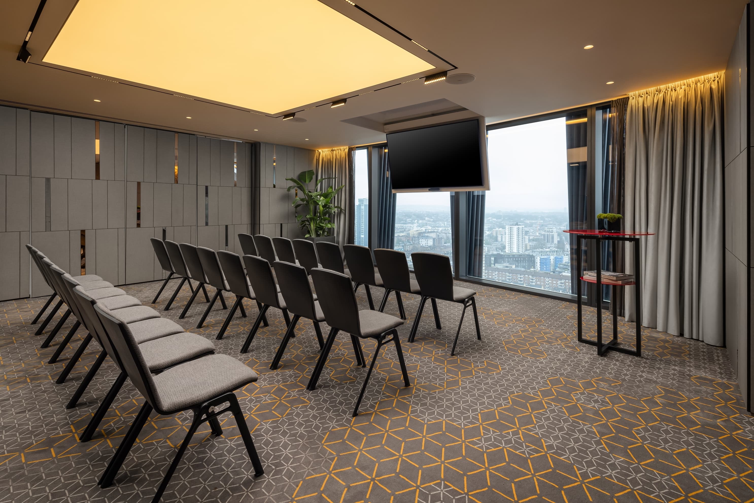 Creative Room 1, Art’otel London Hoxton photo #3